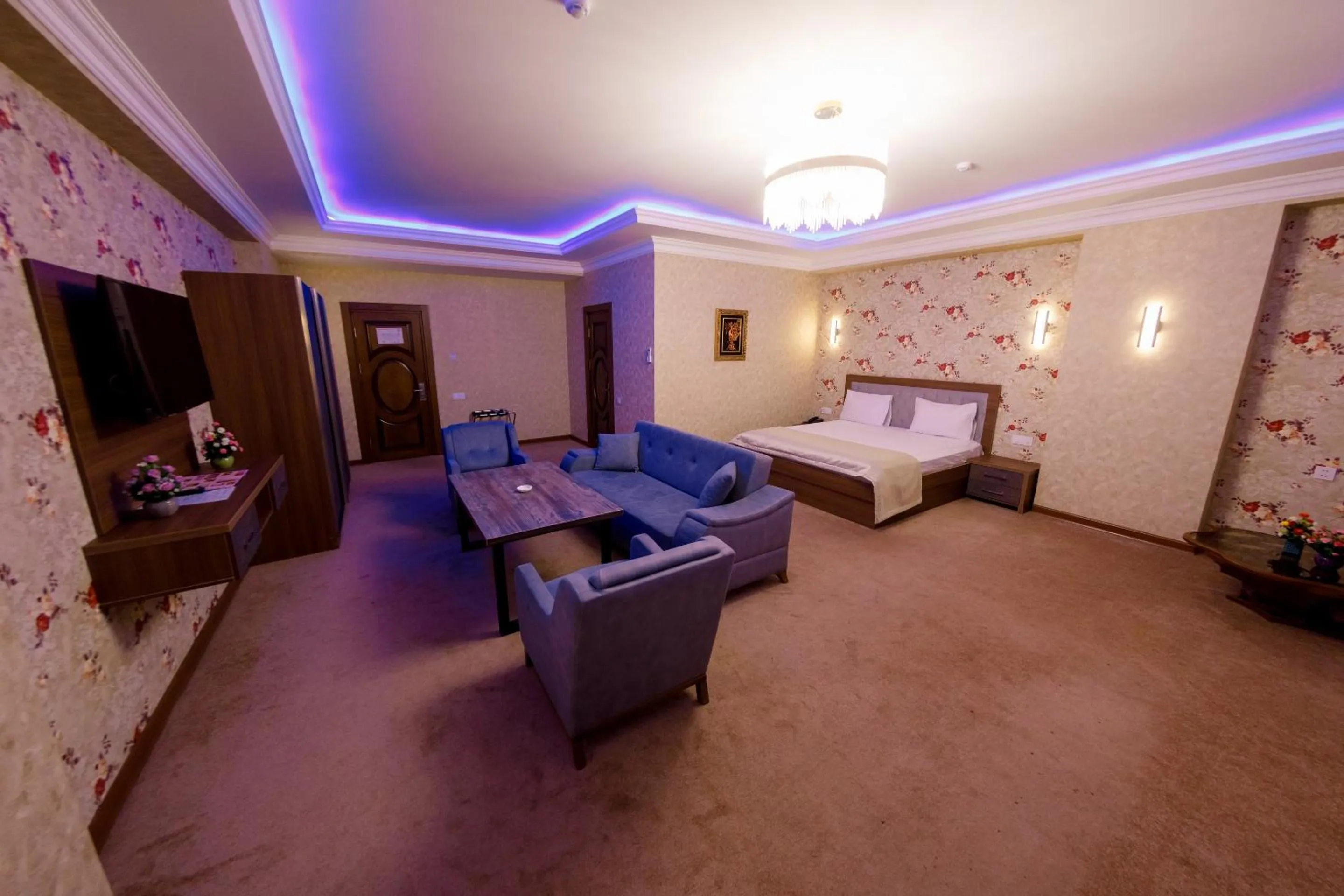 Bed in Royal Sapphire Baku