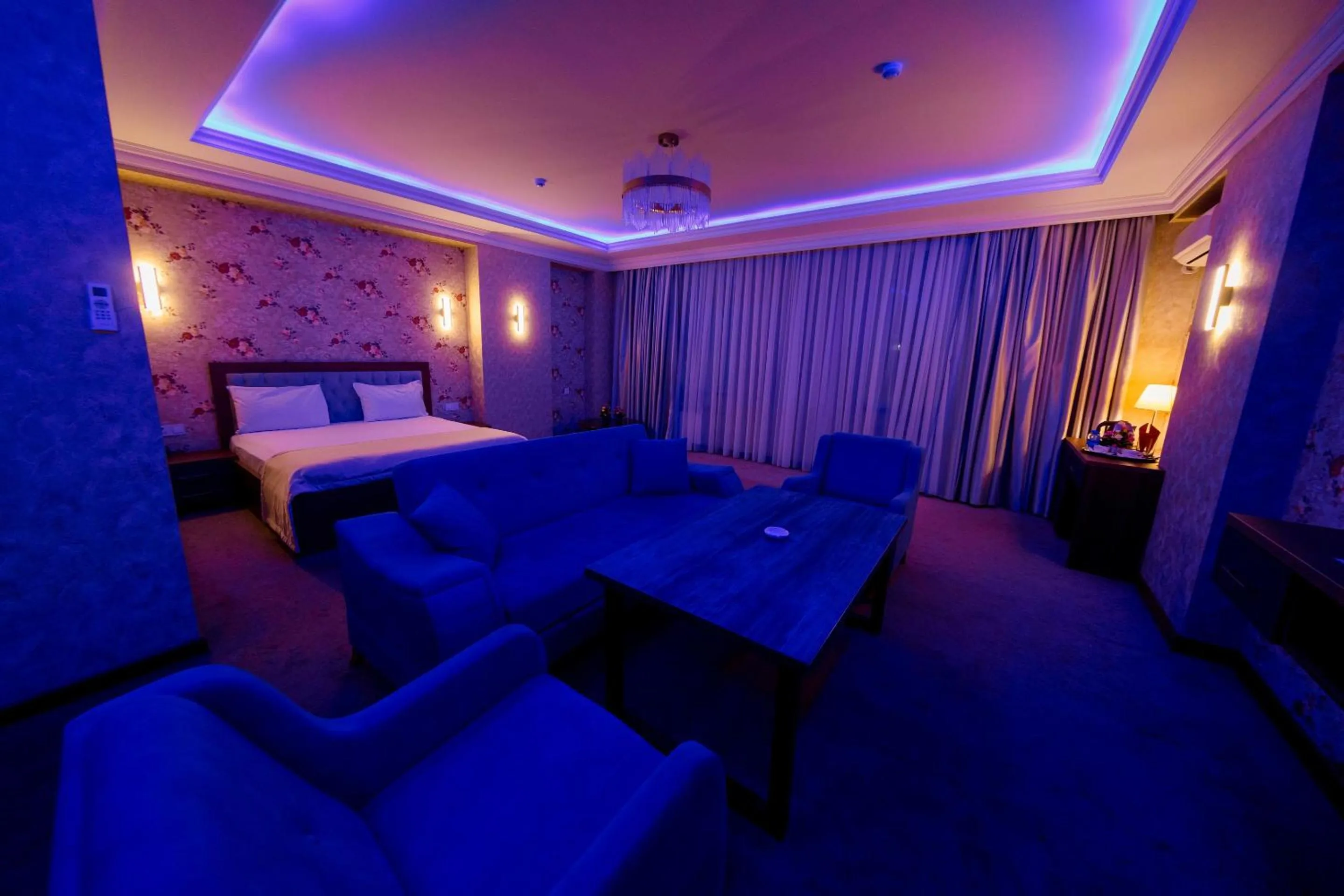 Bed in Royal Sapphire Baku