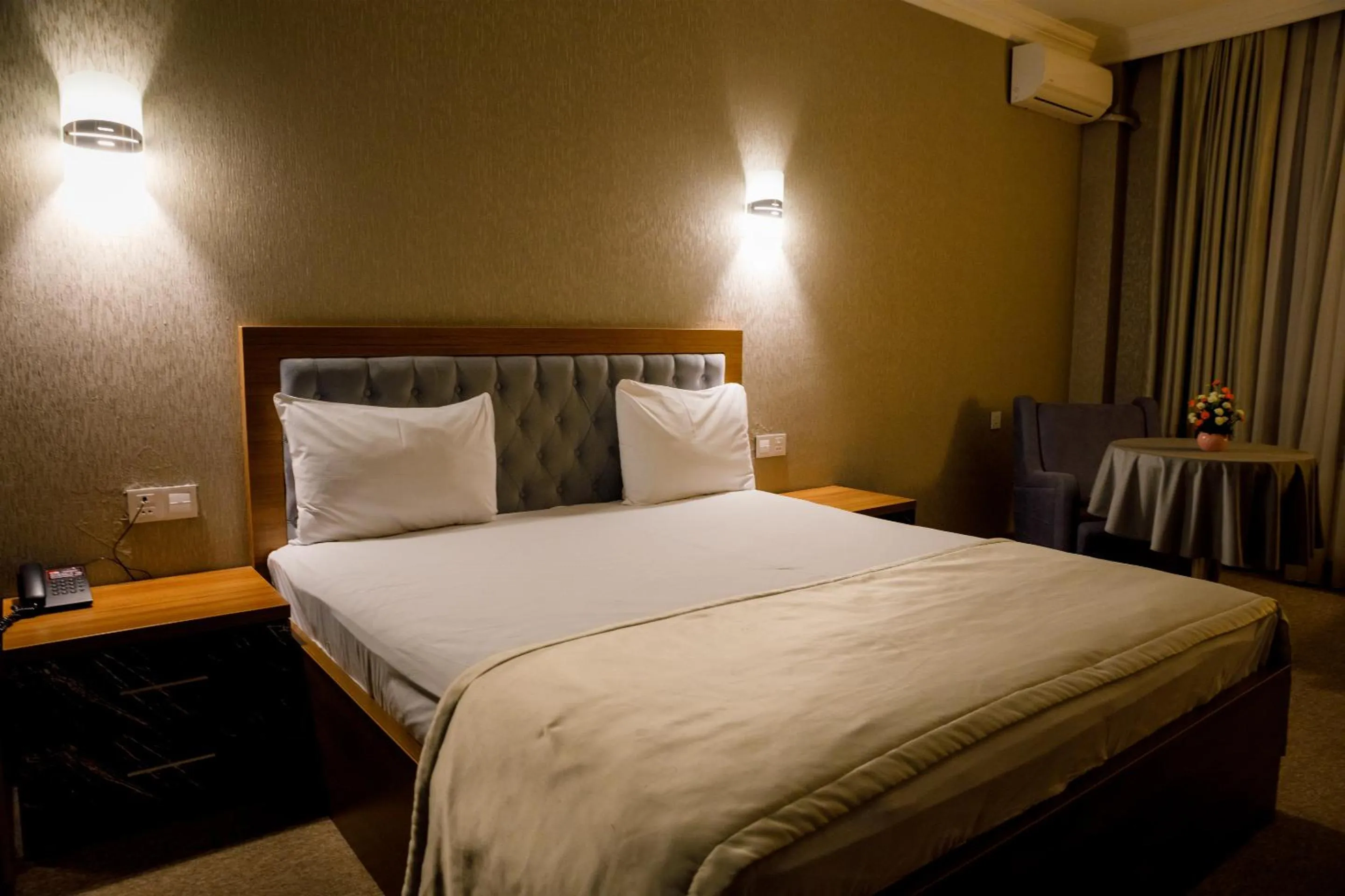 Bed in Royal Sapphire Baku