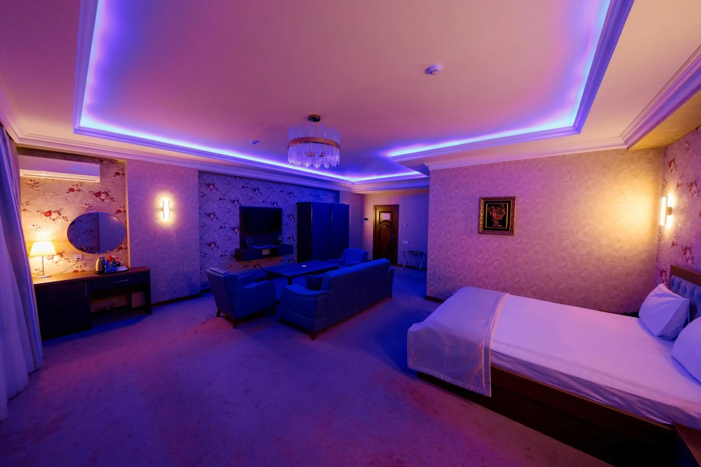 Bed in Royal Sapphire Baku