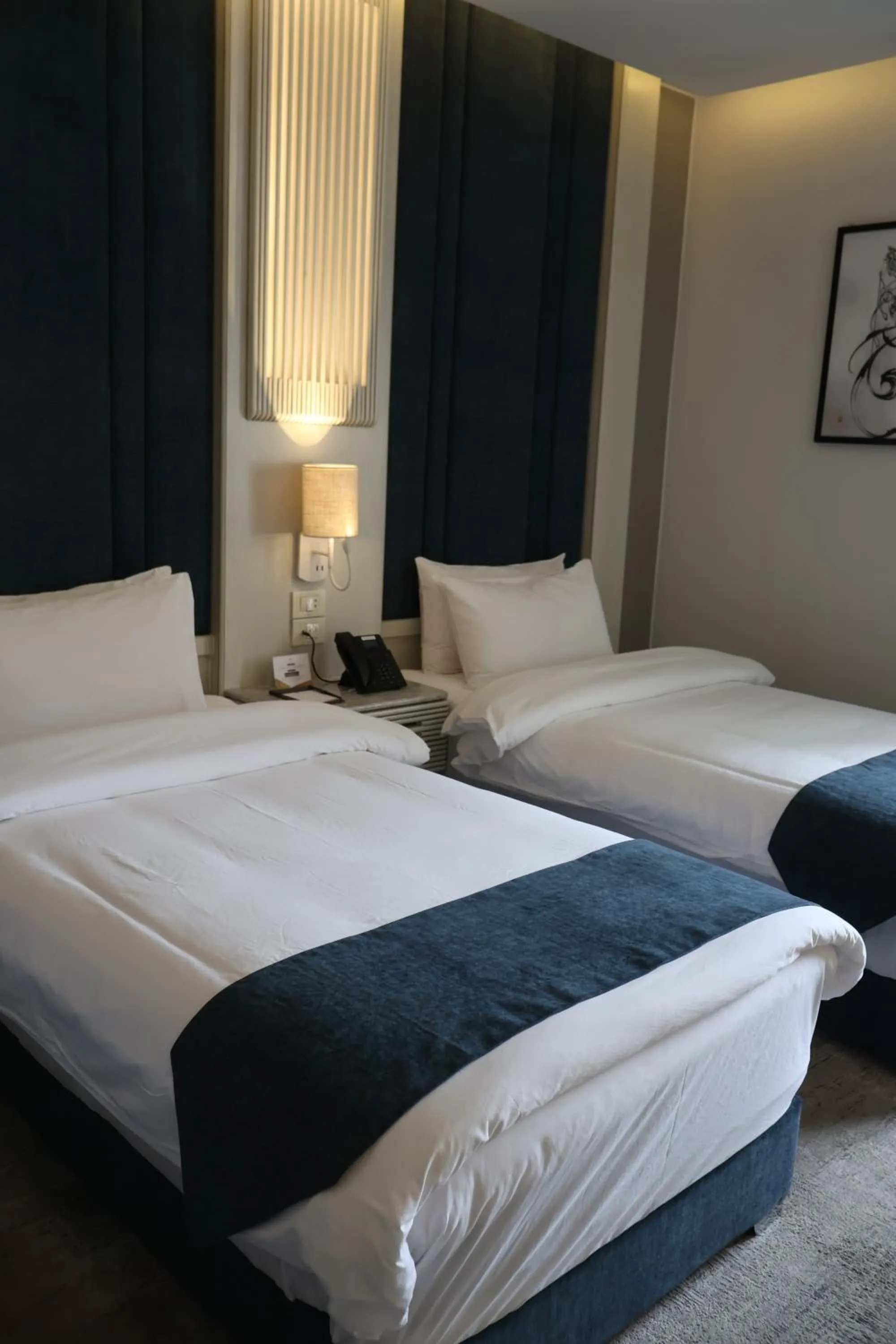 Bedroom, Bed in Rival Hotel Amman