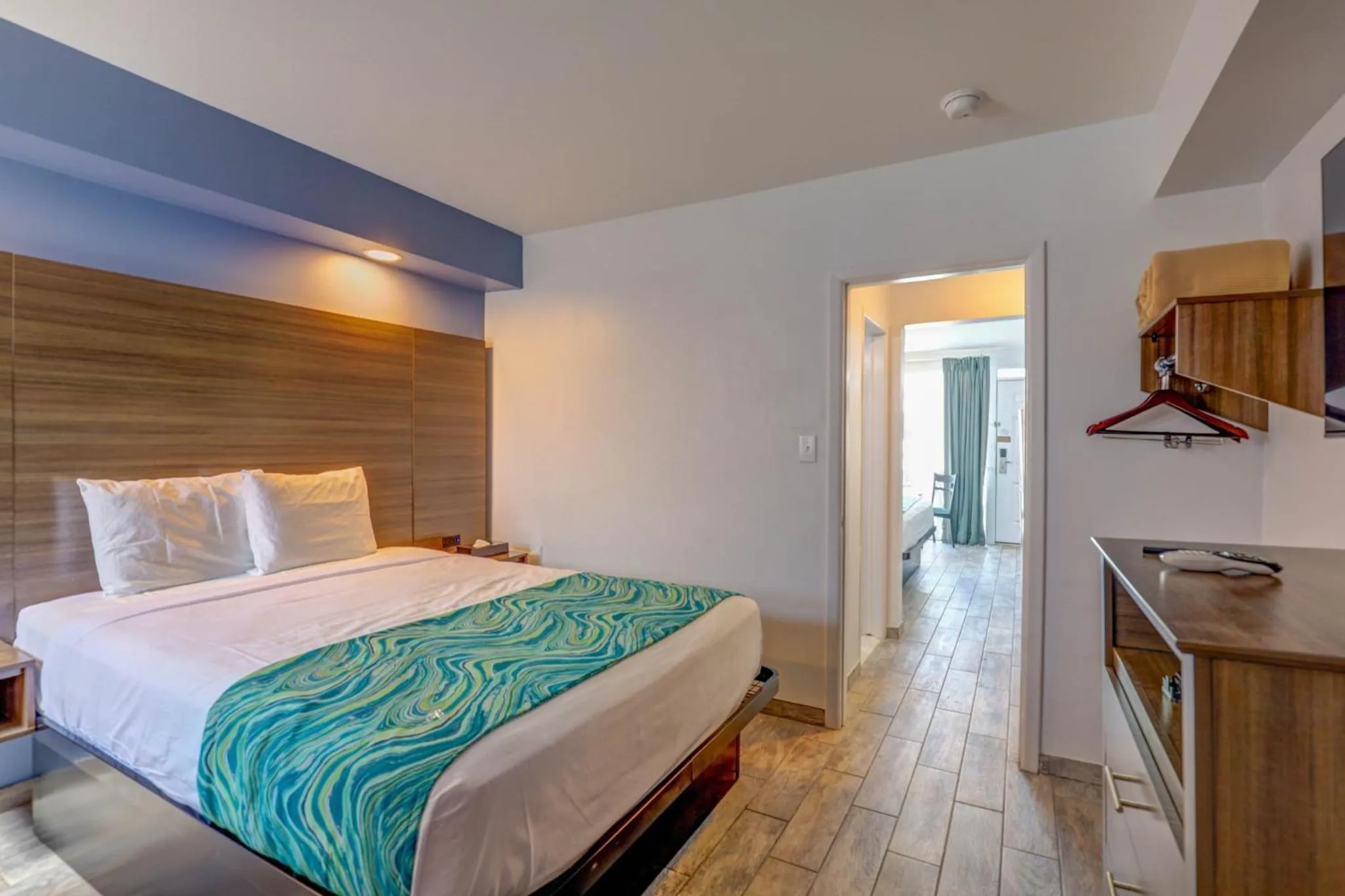 Bedroom in Le Voyageur - a Red Collection Hotel