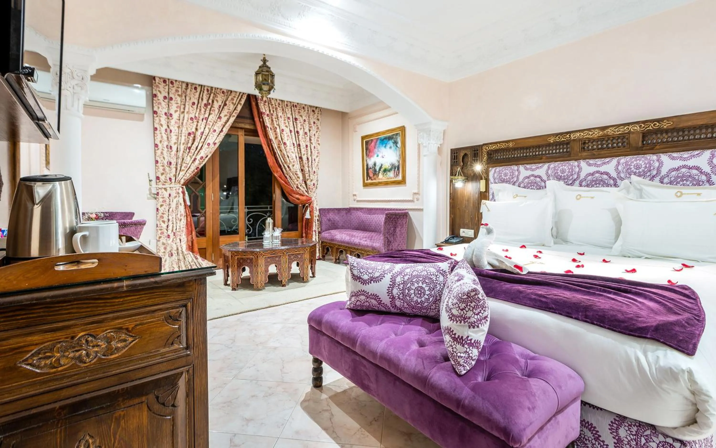 Photo of the whole room in Hivernage Secret Suites & Garden