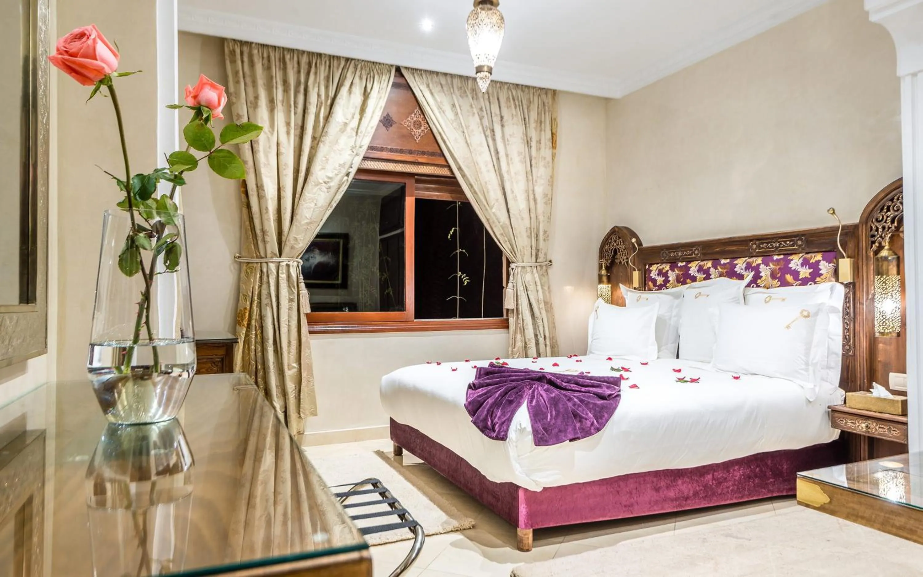 Bedroom in Hivernage Secret Suites & Garden