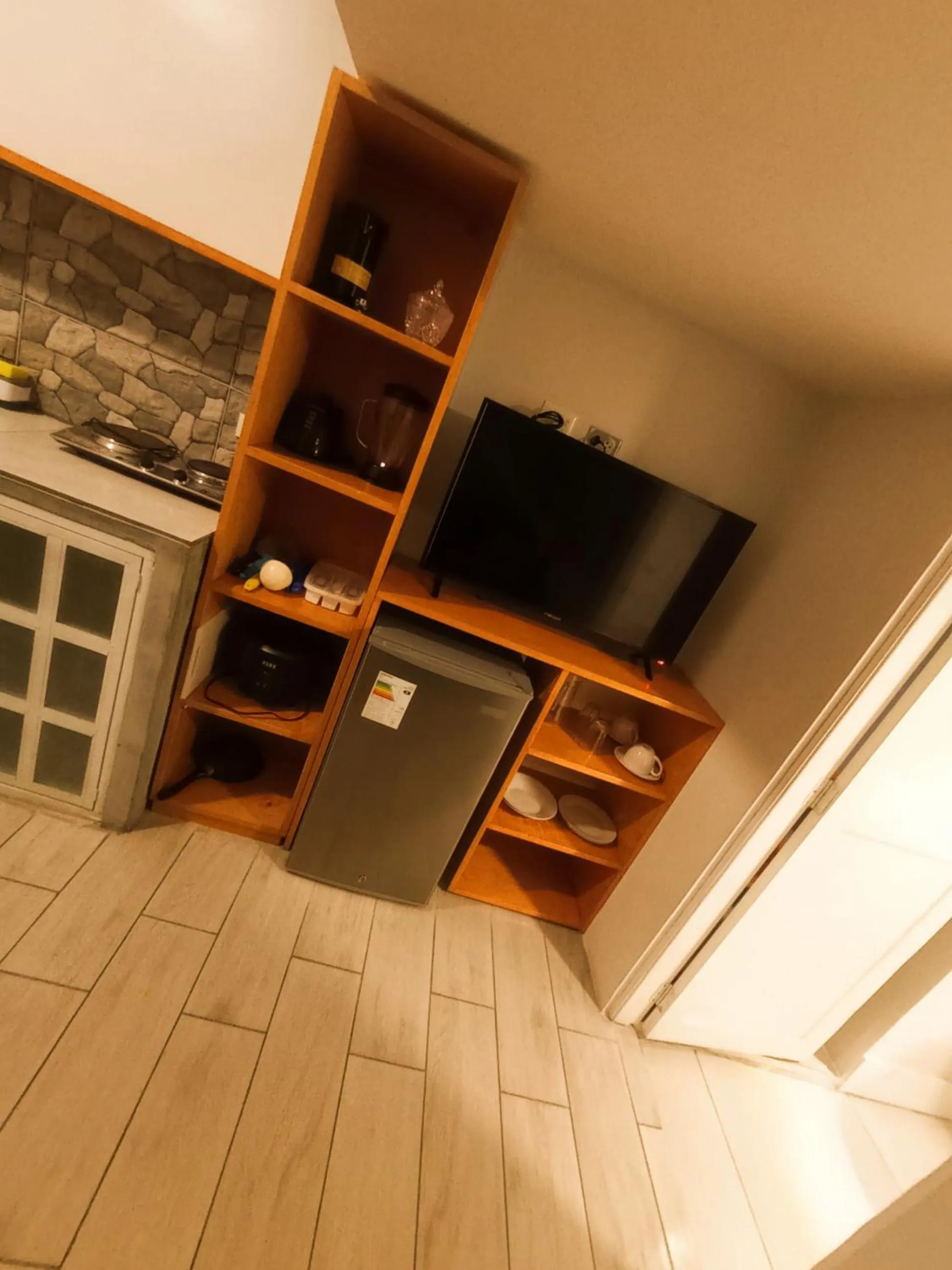 TV and multimedia in Mi Quinta Raíz Loft Apartments