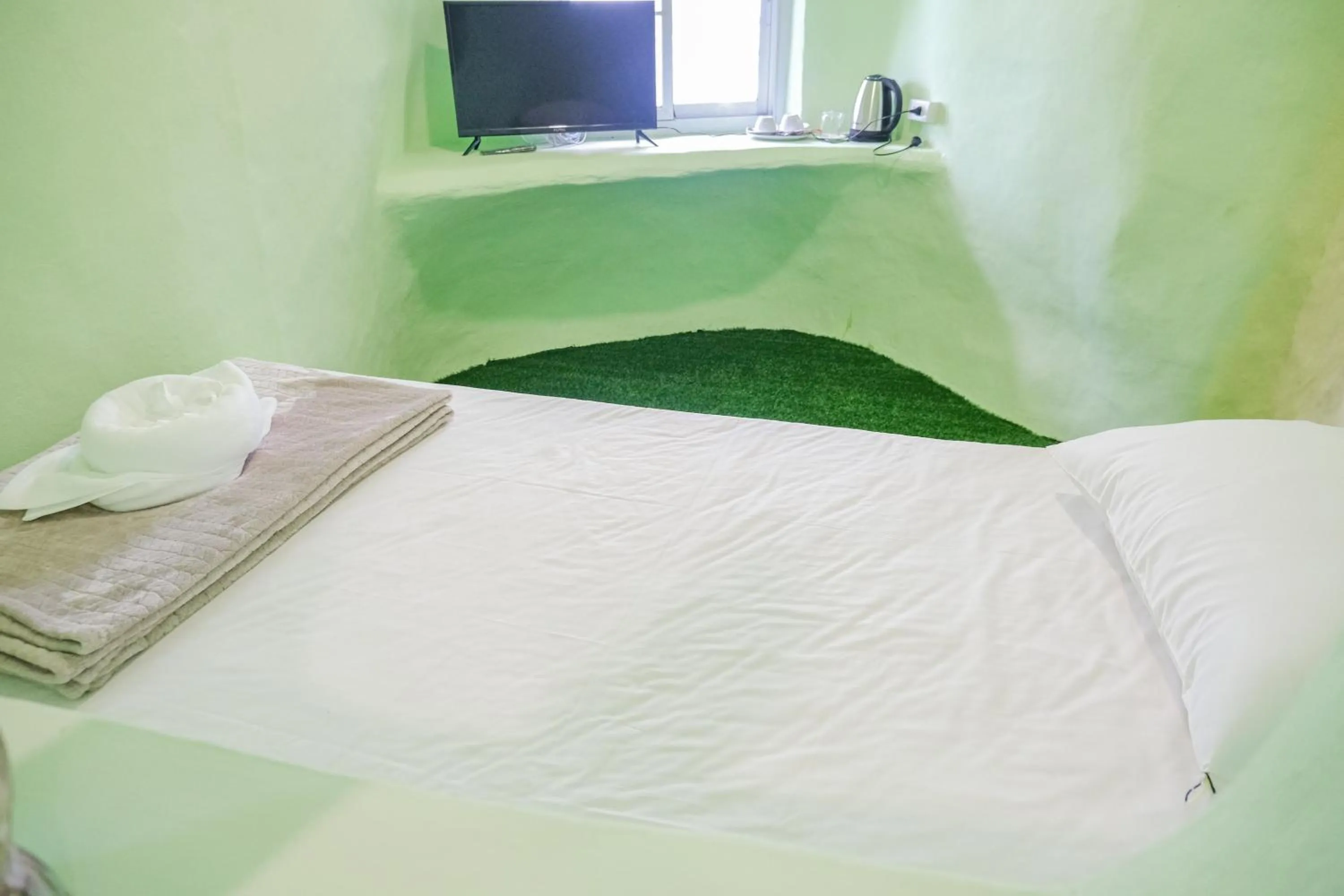 Bedroom, Bed in Bangmara Hill