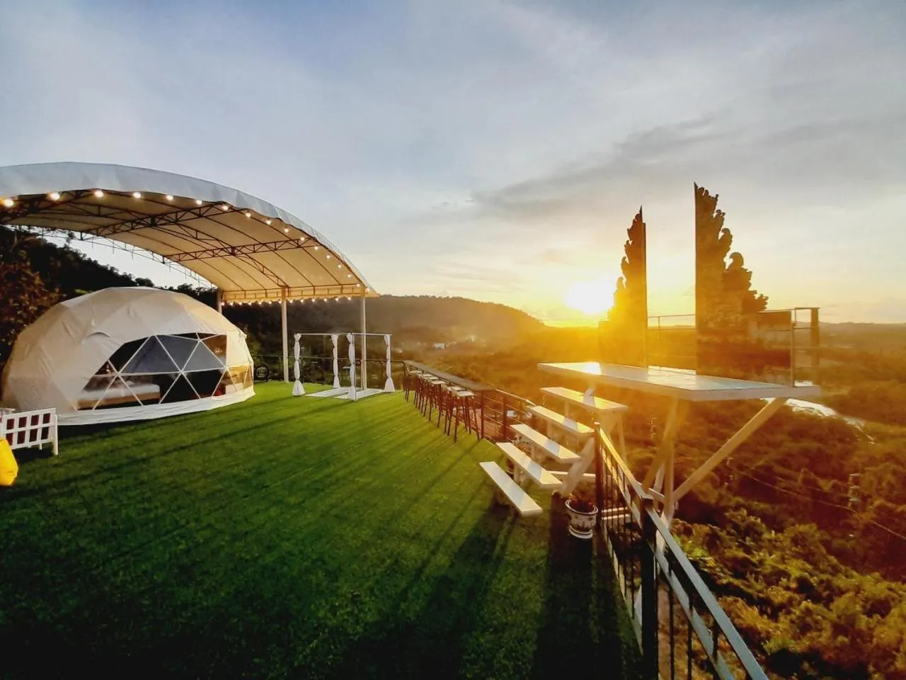 Sunset in Bangmara Hill