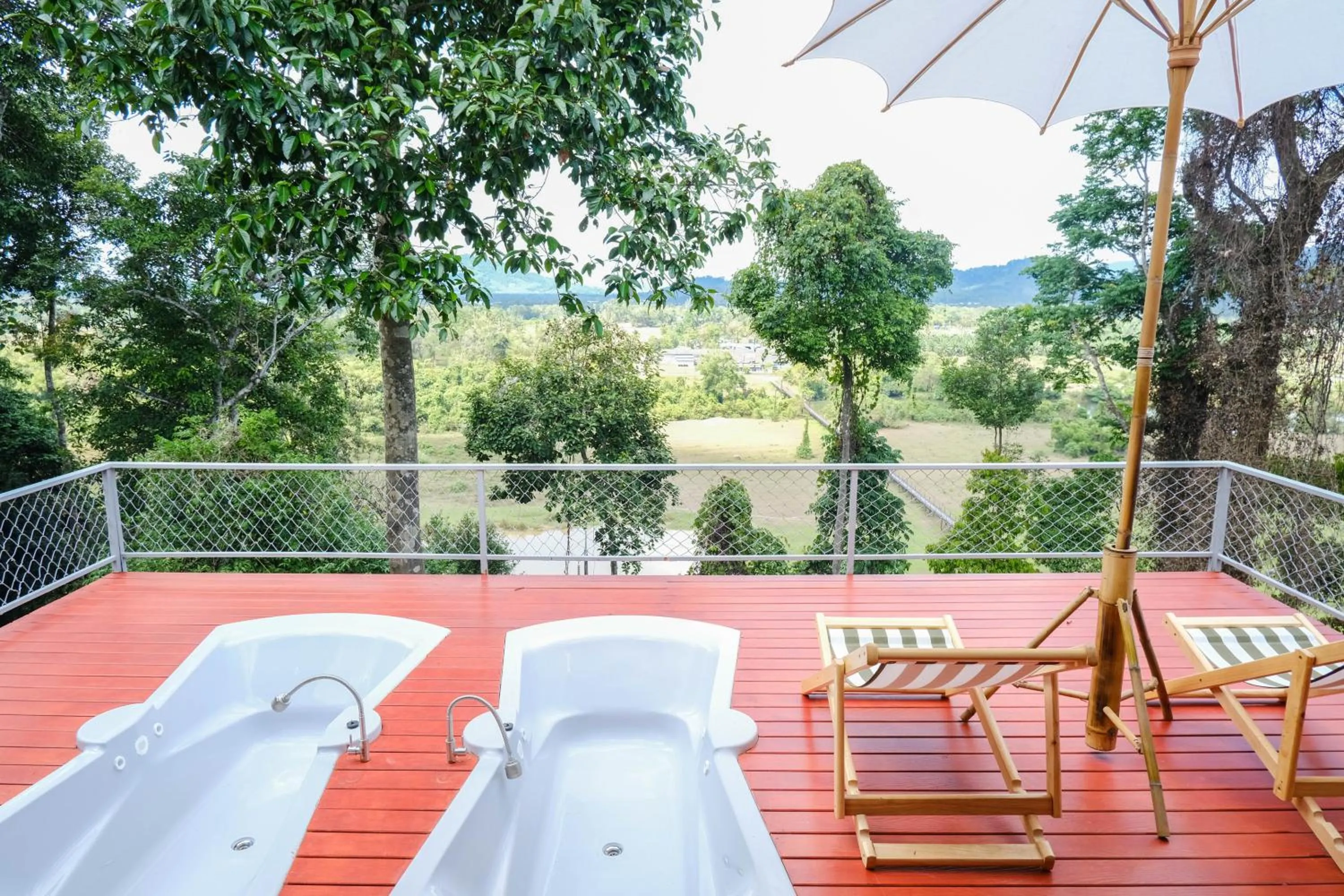 Bath in Bangmara Hill