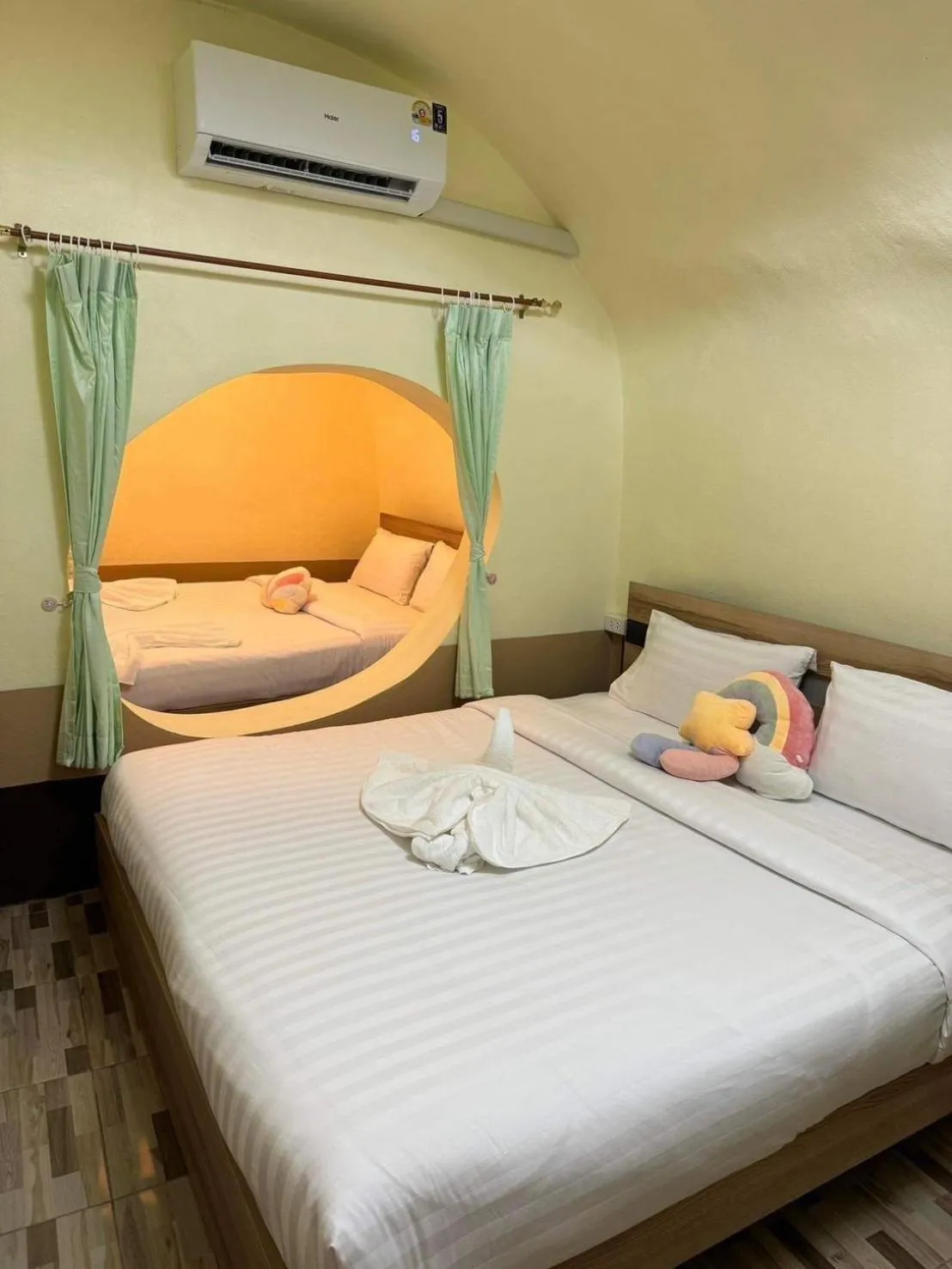 Bed in Bangmara Hill