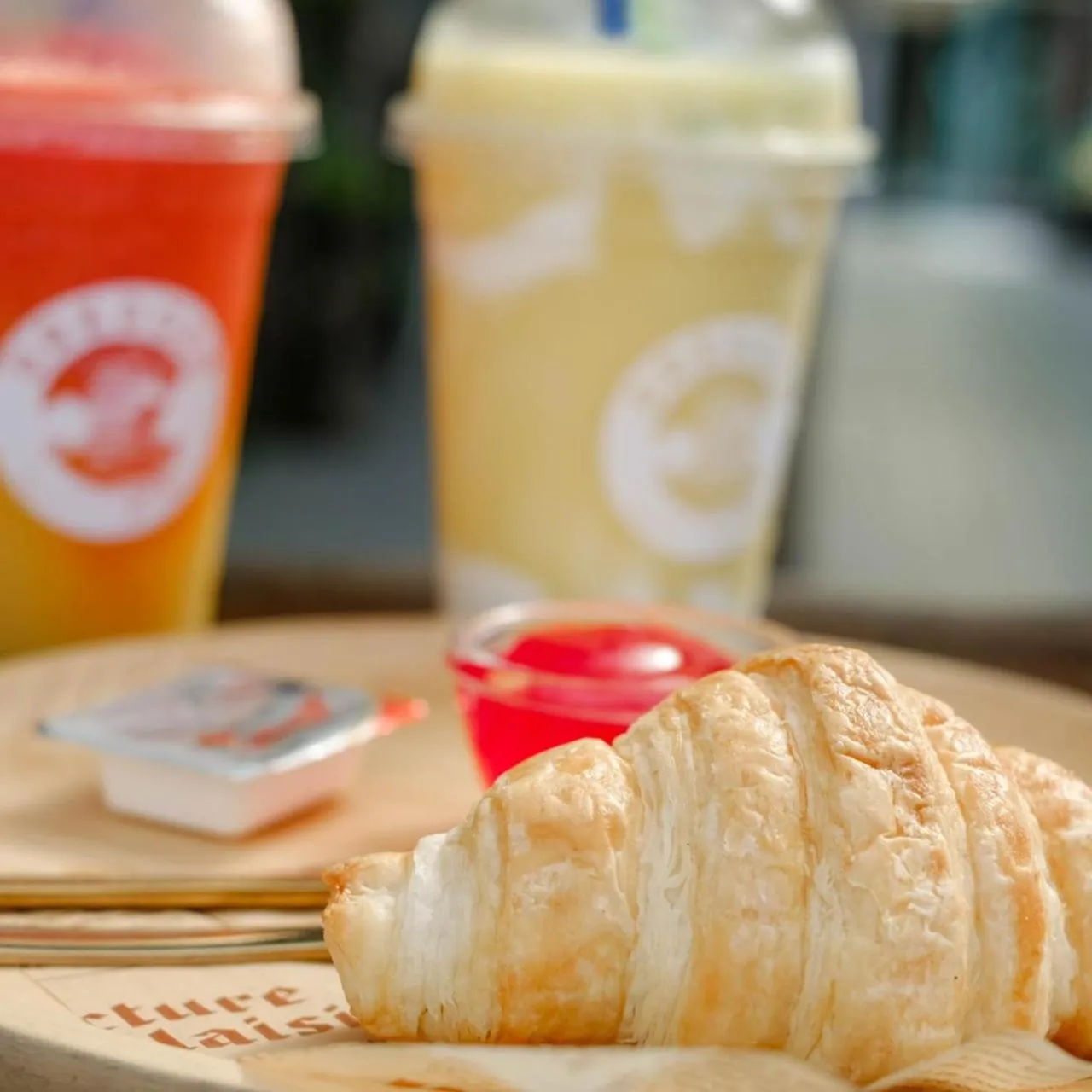 Food and drinks in Bangmara Hill