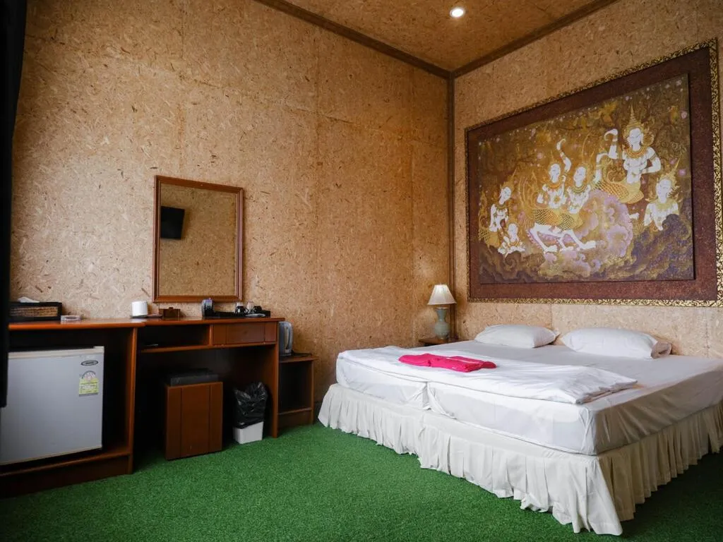 Bedroom, Bed in Bangmara Hill