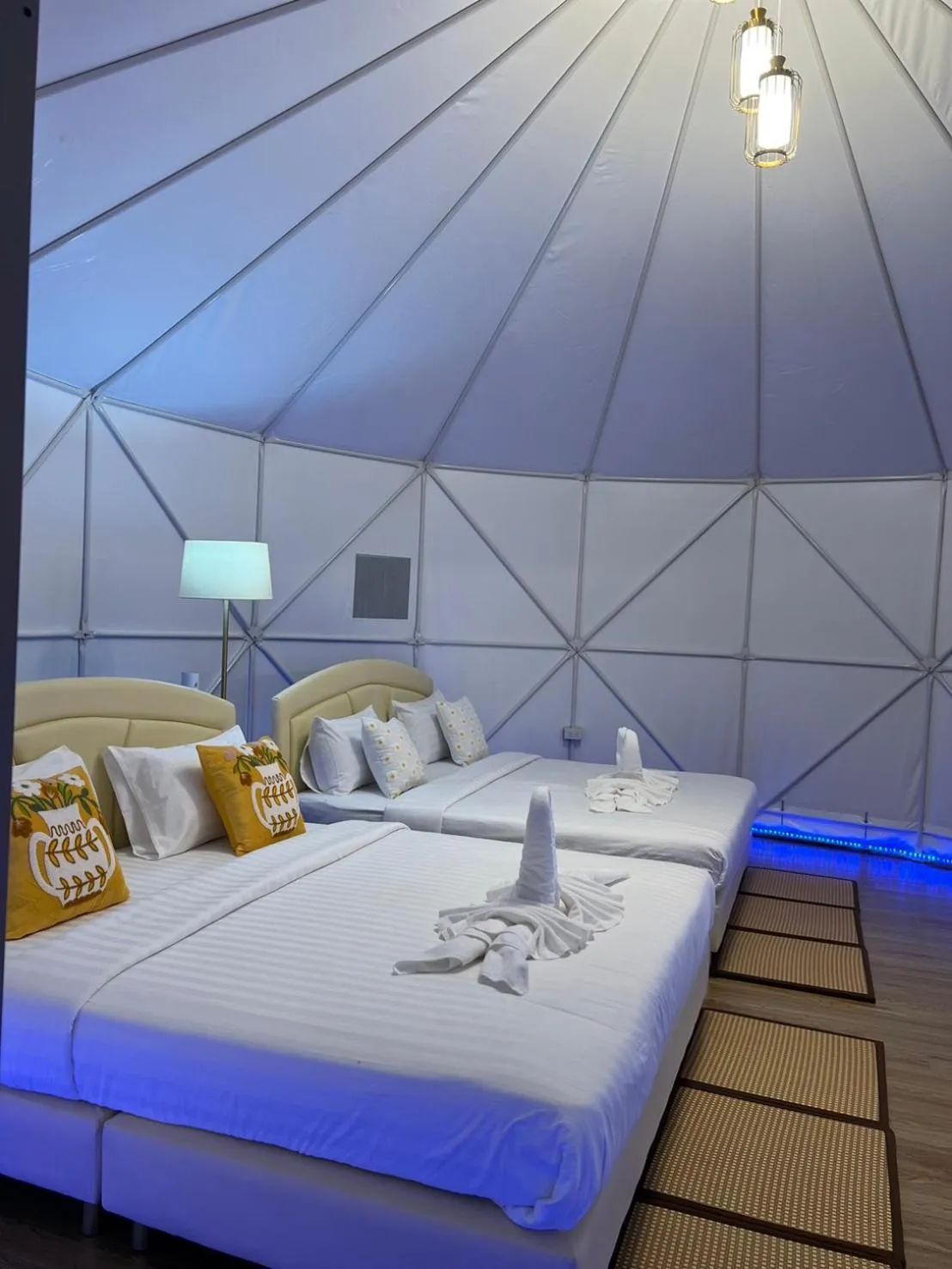 Bedroom, Bed in Bangmara Hill