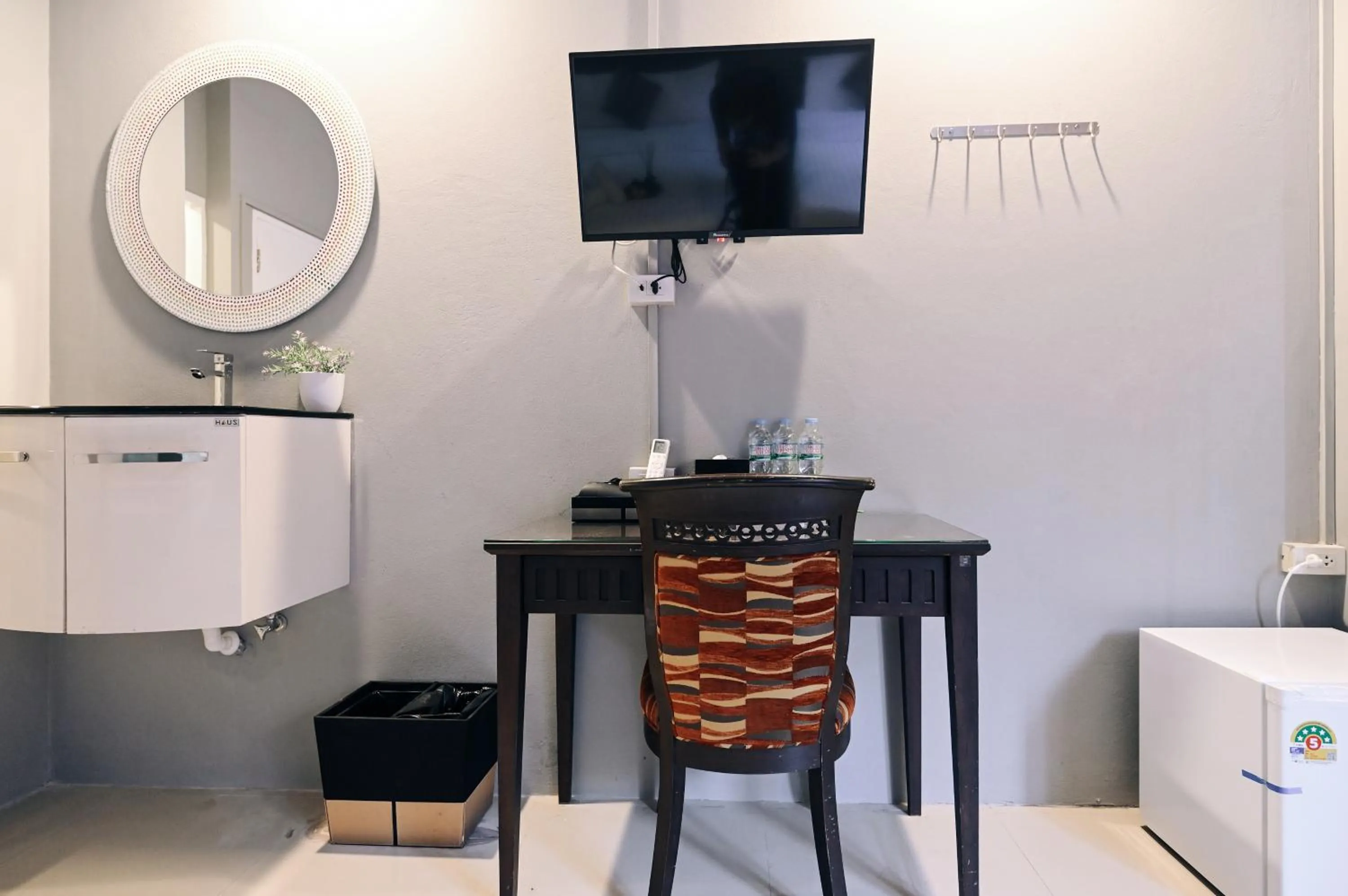 TV and multimedia in Tori crown hotel