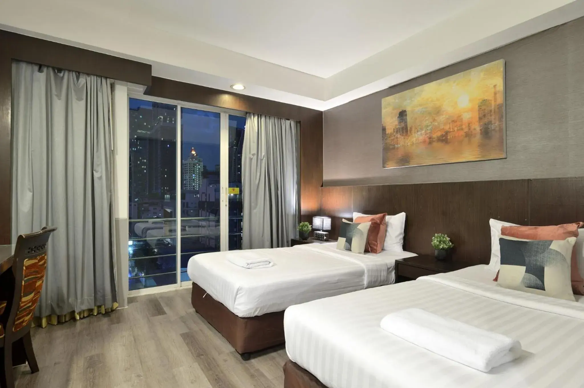 Superior Double Room in Tori crown hotel Superior Double Room in Tori crown hotel