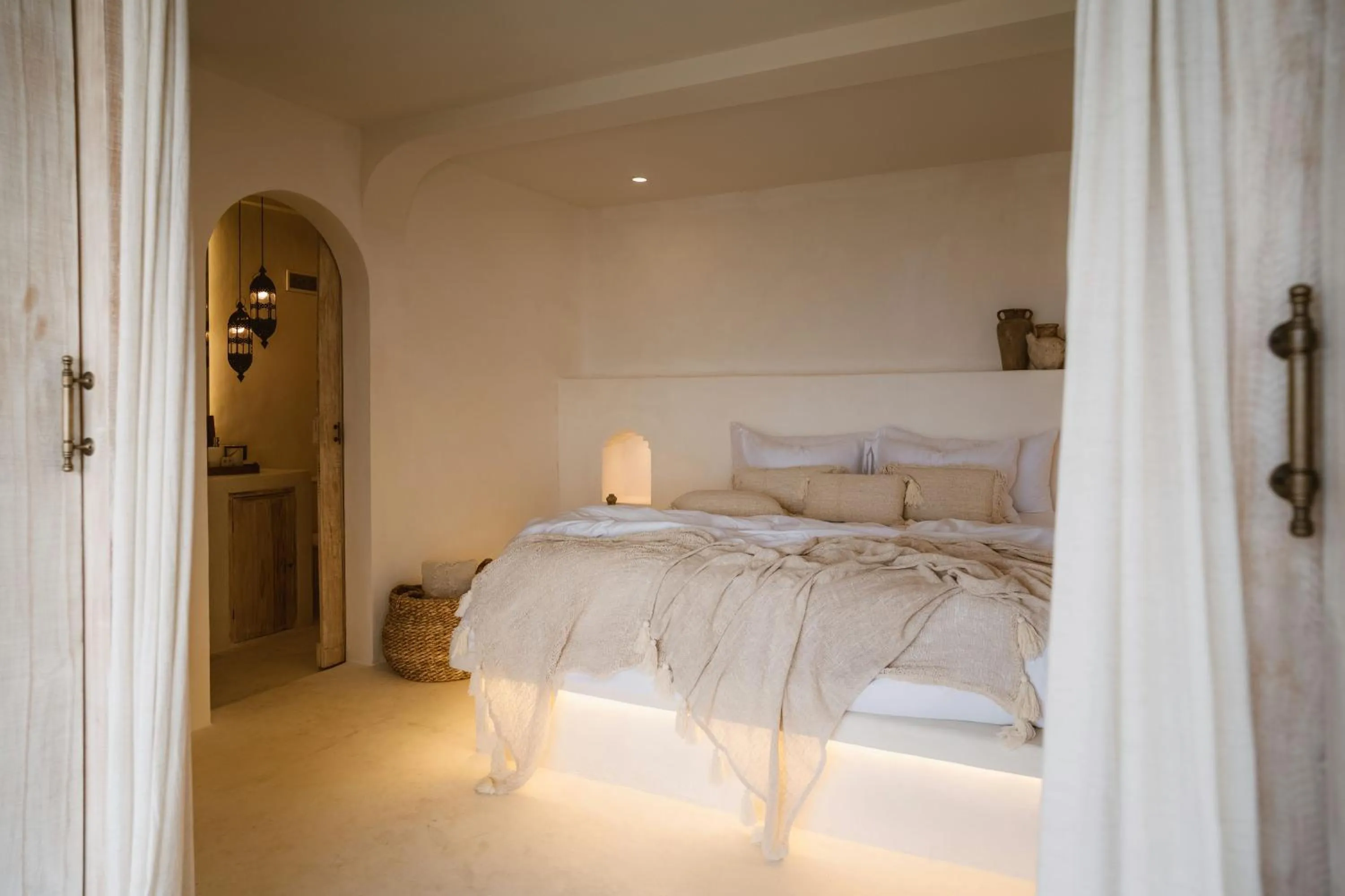 Bed in Ocean Nymphs Villa