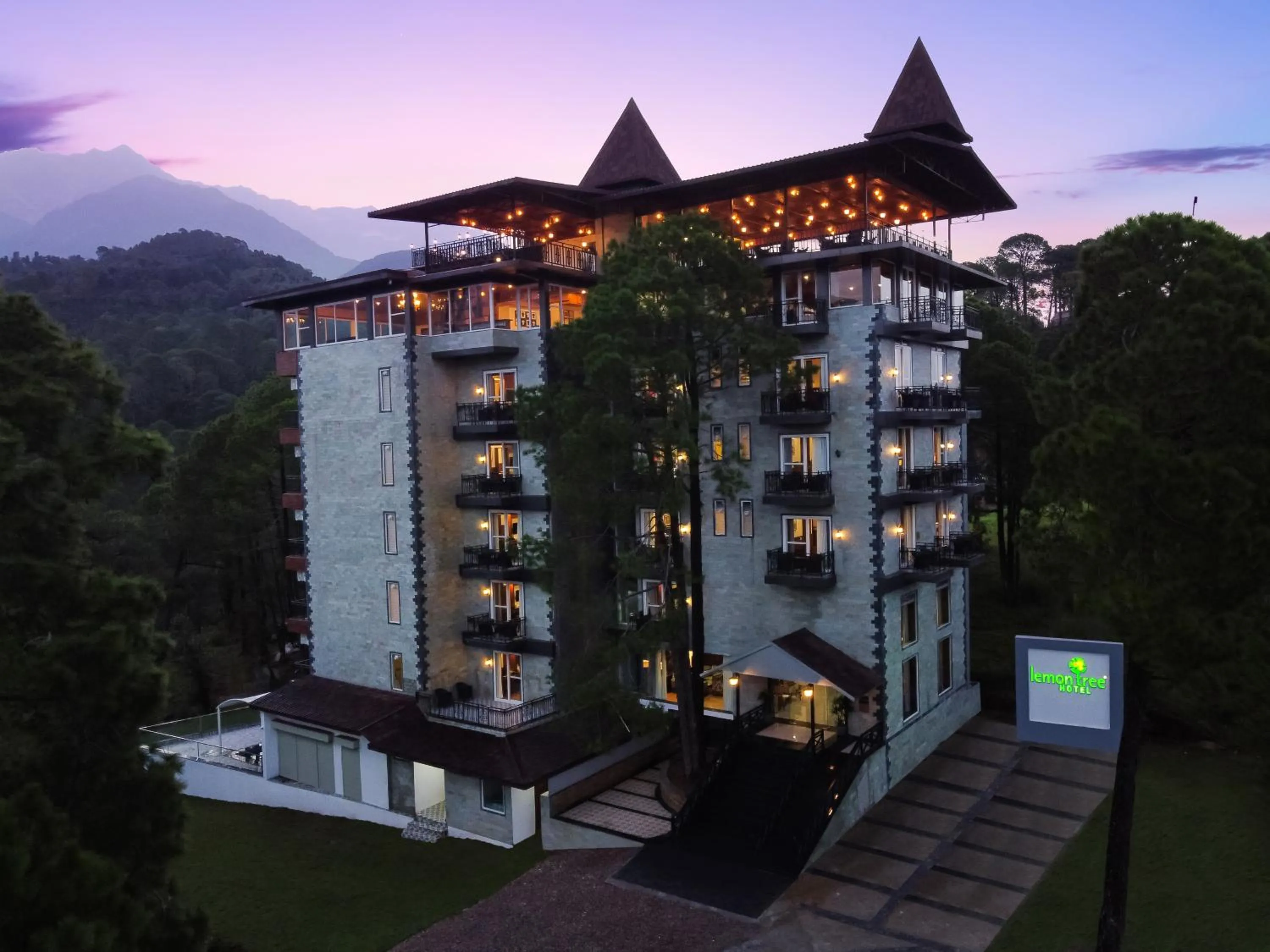 Property building in Lemon Tree Hotel, Mcleodganj