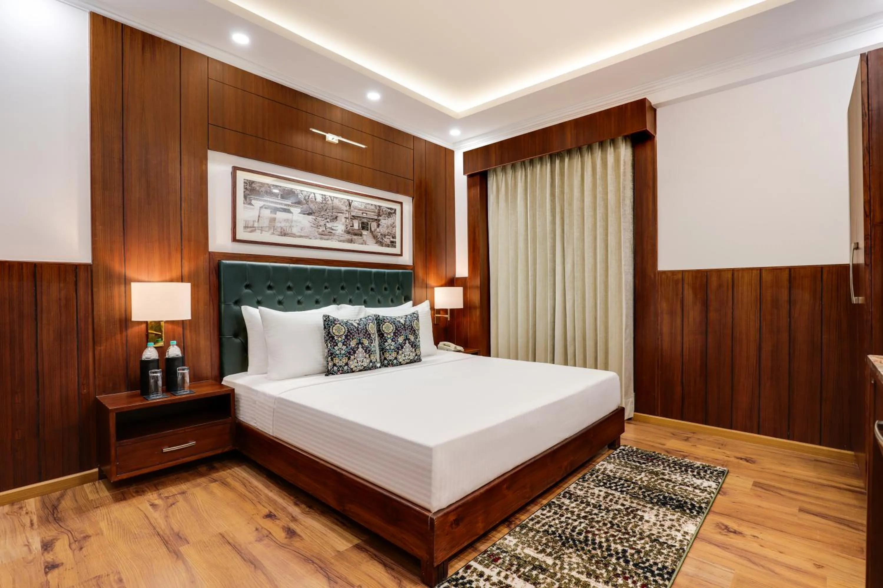 Bed in Lemon Tree Hotel, Mcleodganj