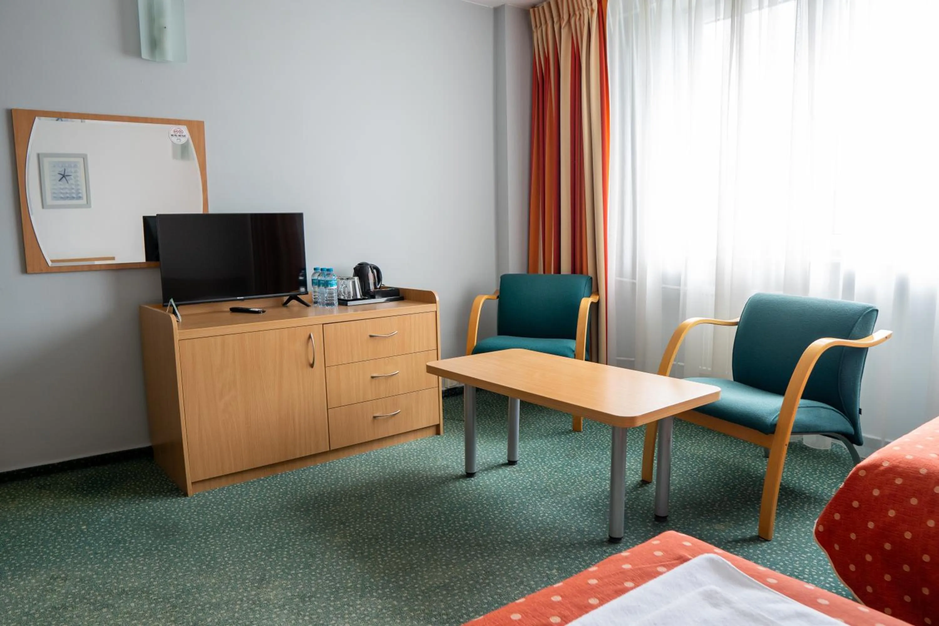 Photo of the whole room in Hotel Wilanów