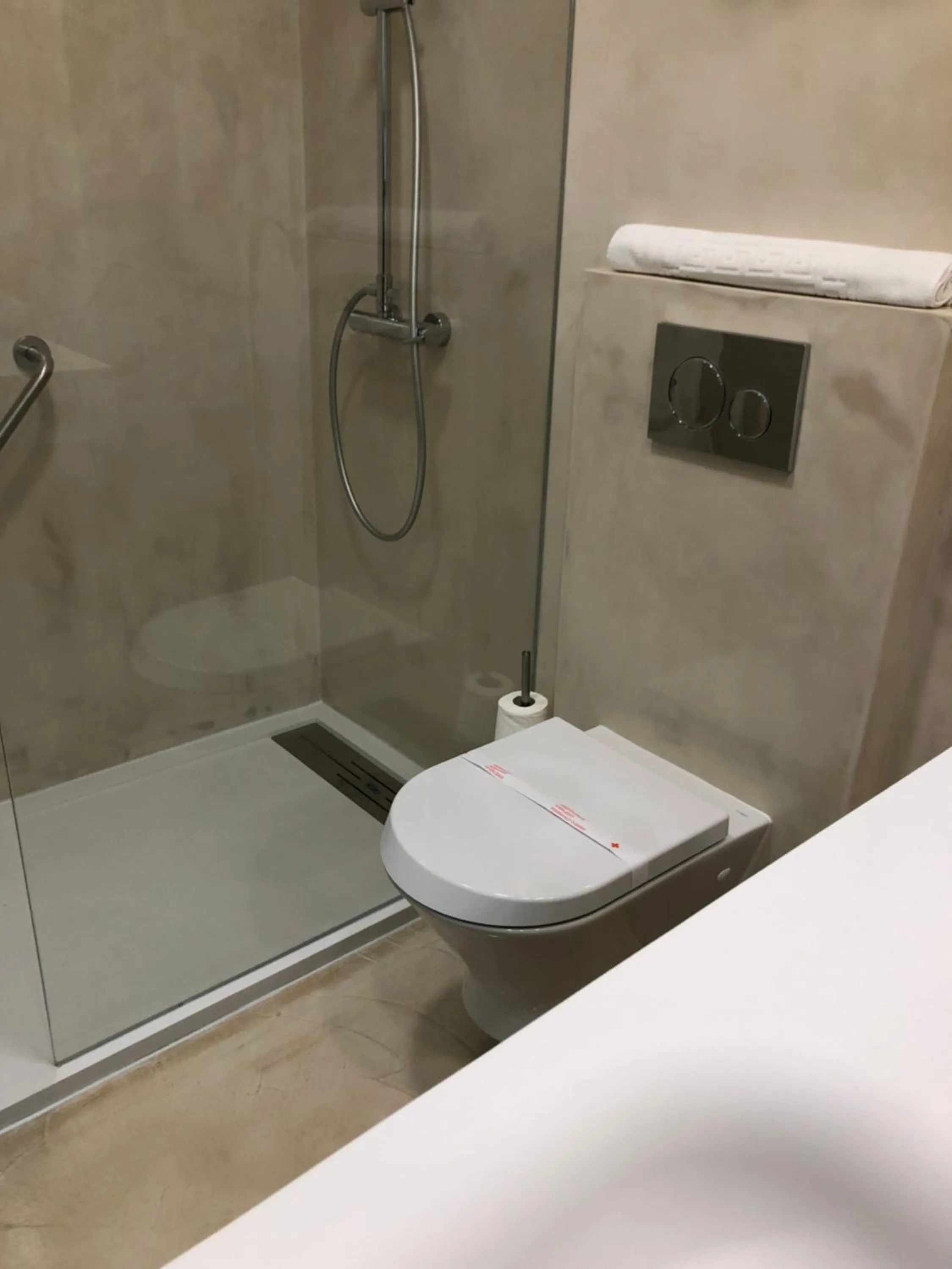 Bathroom in Hotel Paiva