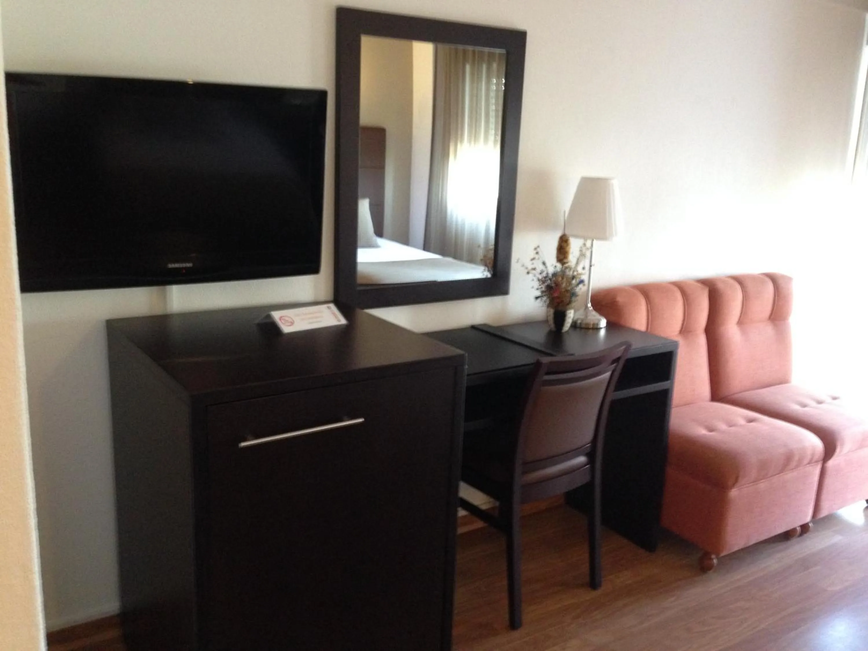 Photo of the whole room in Hotel Paiva