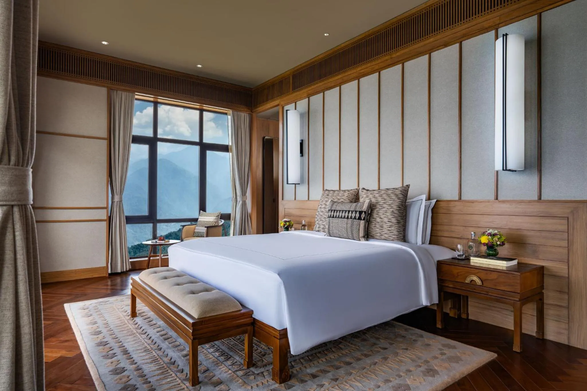 Bed in Taj Guras Kutir Resort & Spa, Gangtok