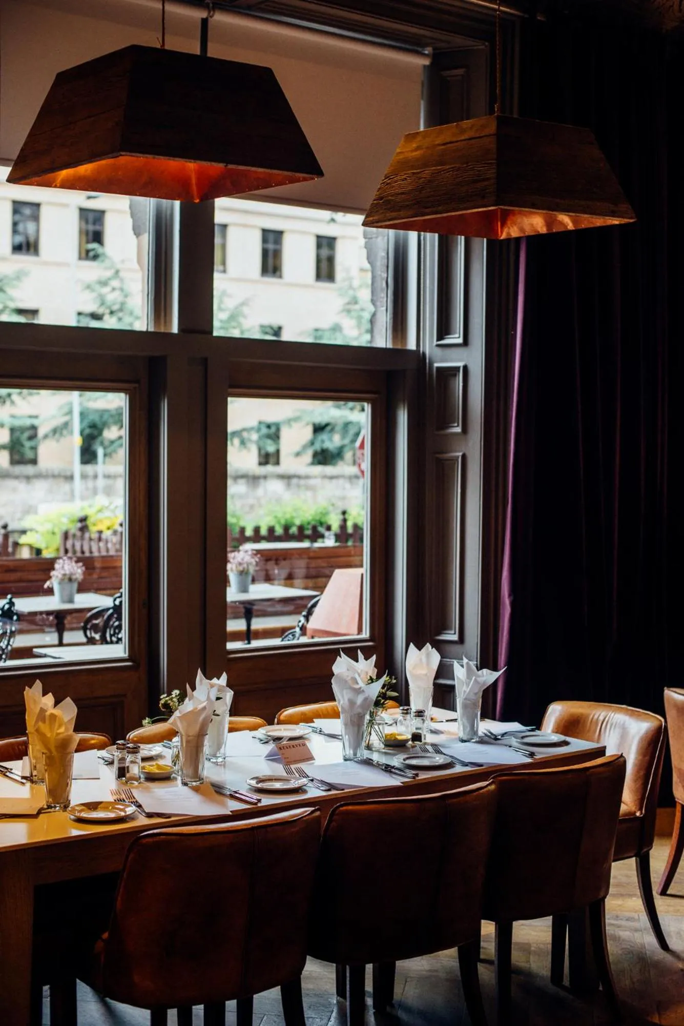 Restaurant/places to eat in Murrayfield Hotel