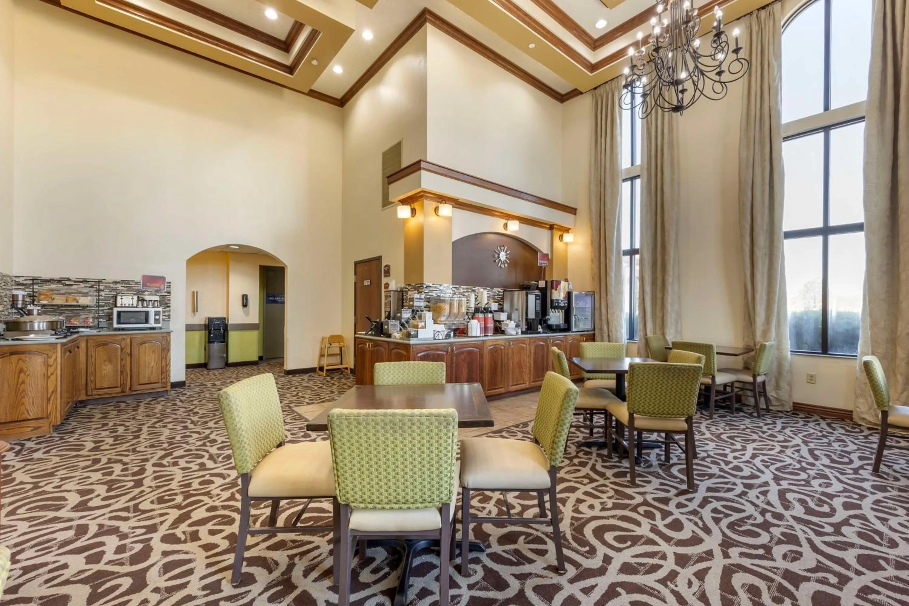 Breakfast in Best Western Plus Sikeston