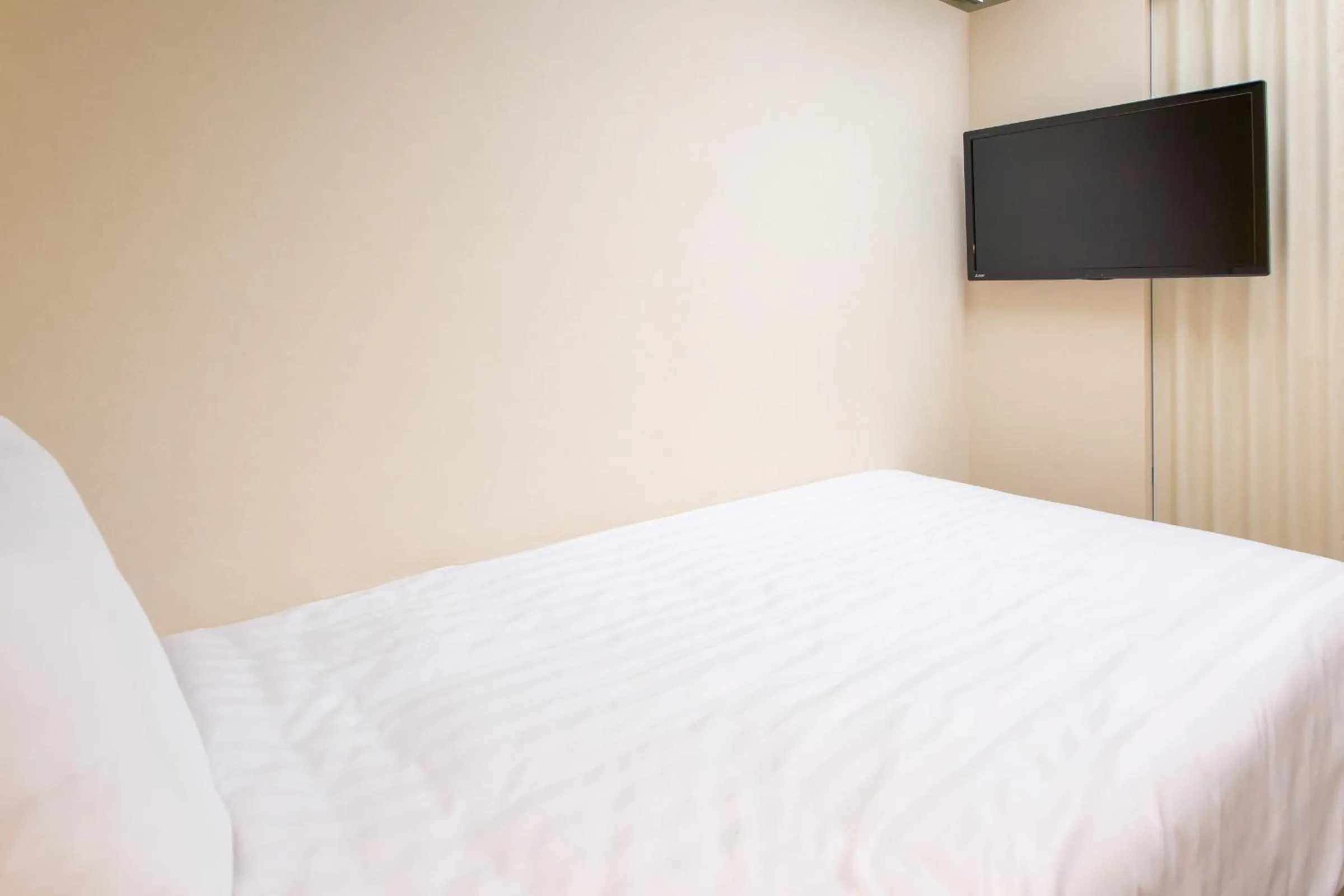 TV and multimedia, Bed in Kuretake Inn Gotemba Inter Gold Cabin