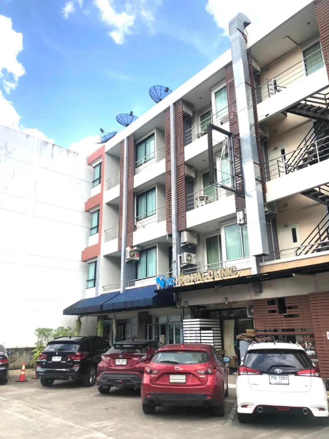 Property building in Apo Hotel