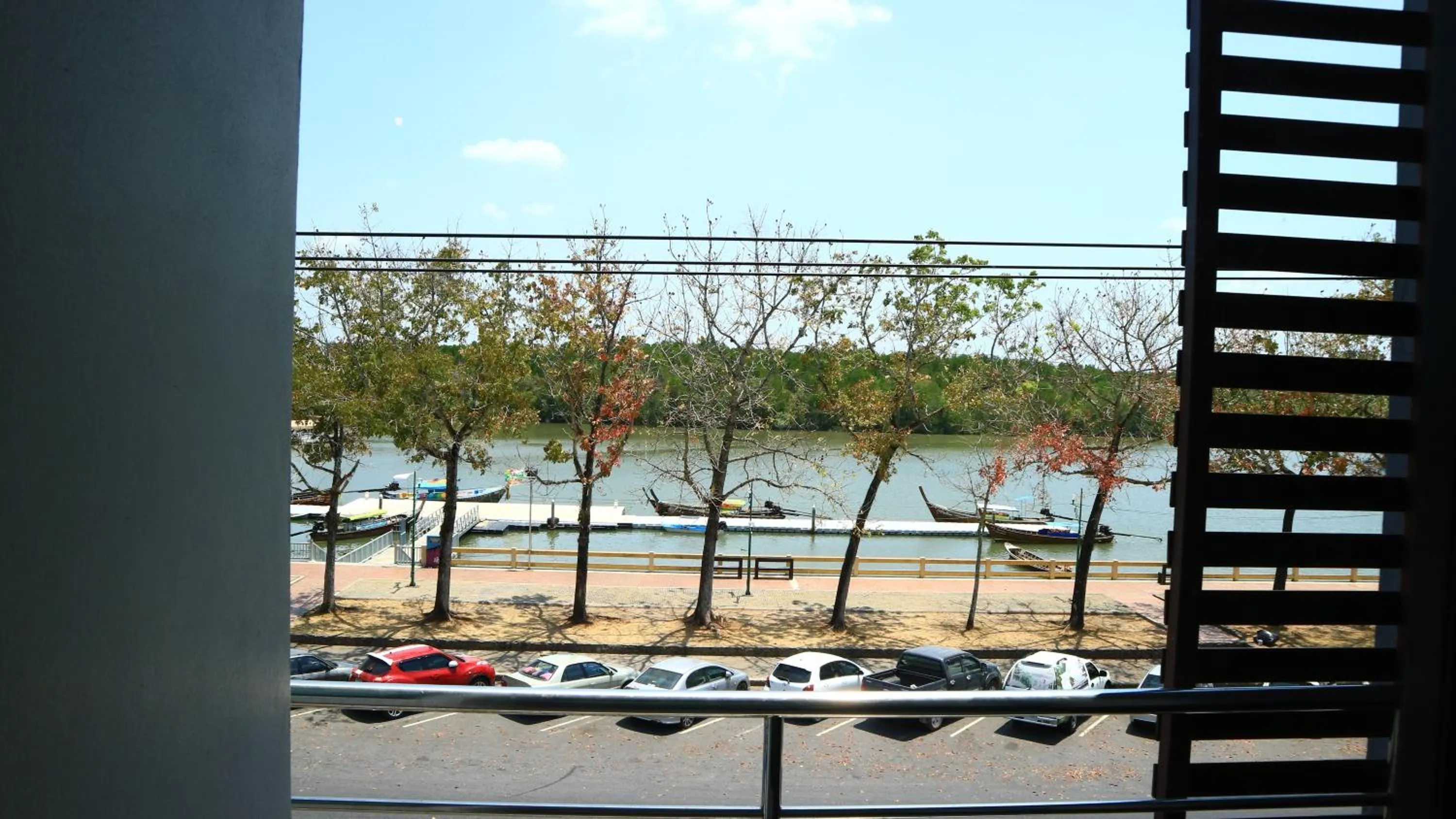 River view in Apo Hotel