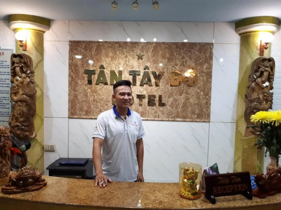 Lobby or reception in Tan Tay Do Hotel