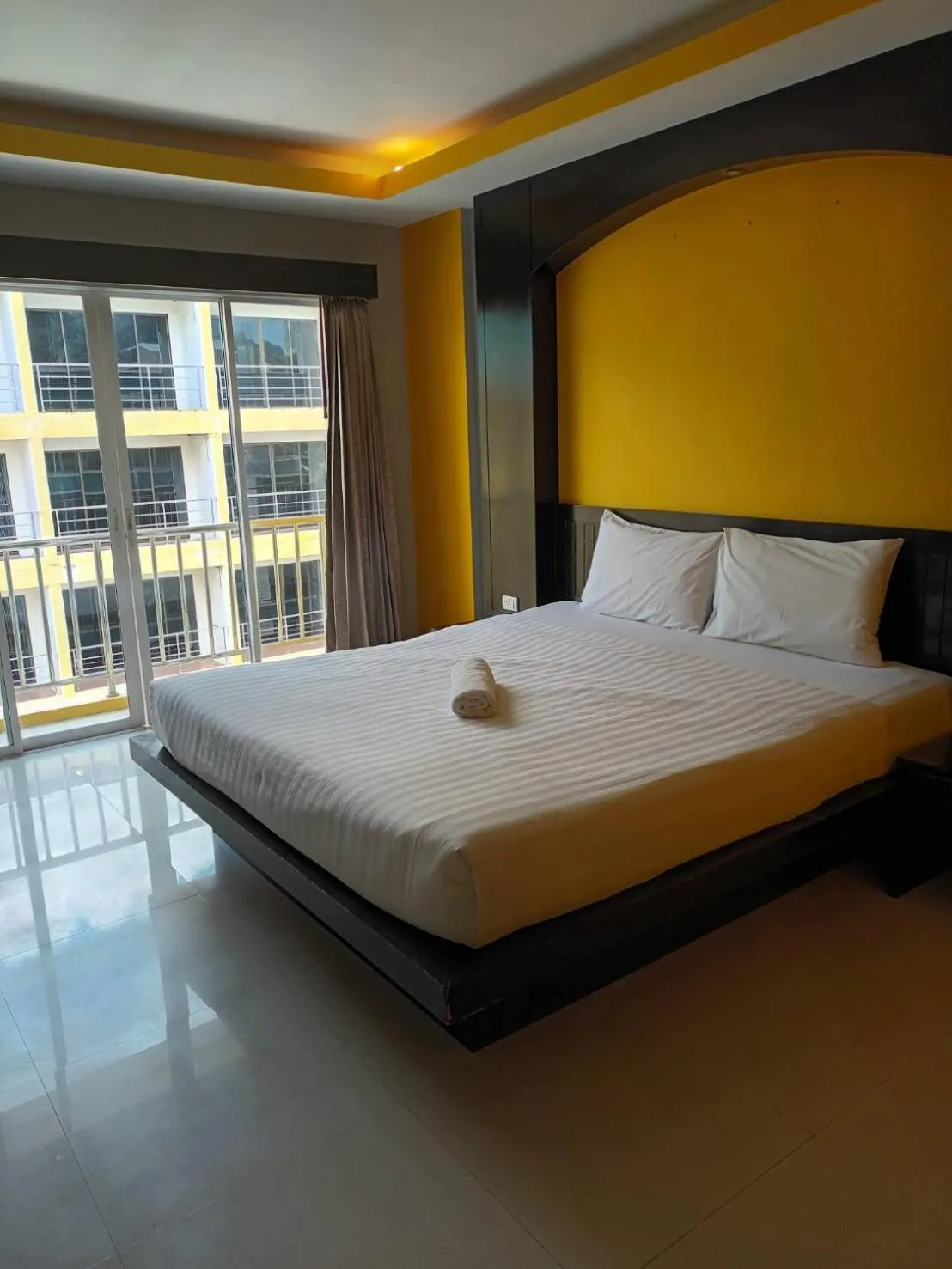 Bed in New Lavender Hotel Patong