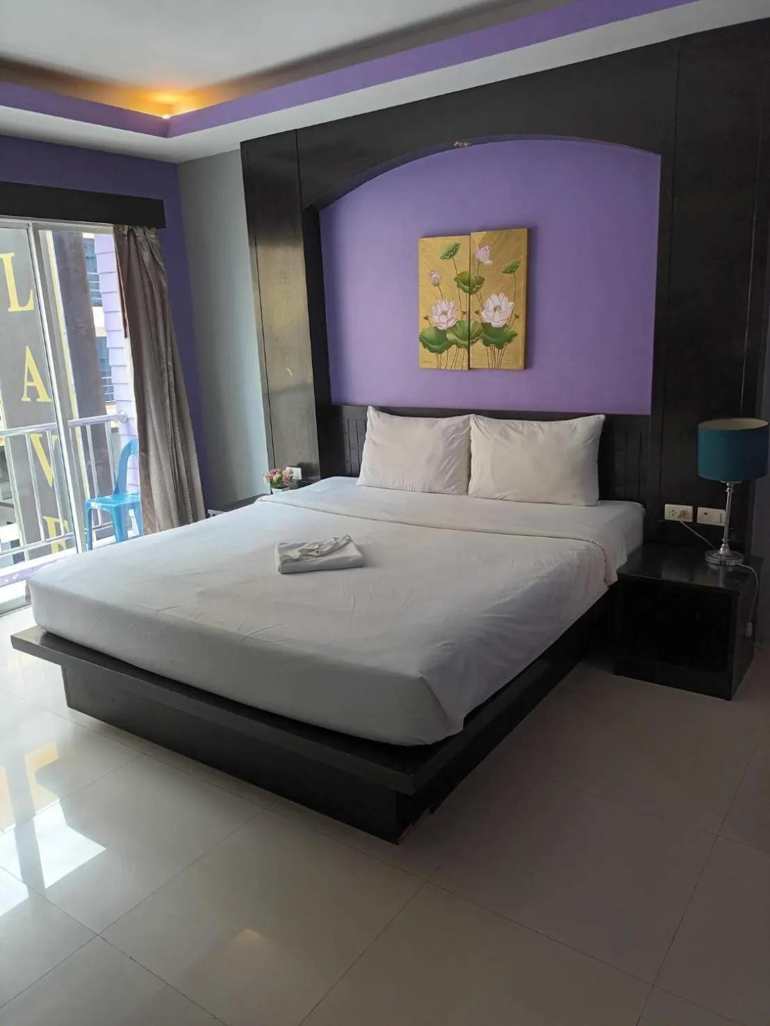 Bed in New Lavender Hotel Patong