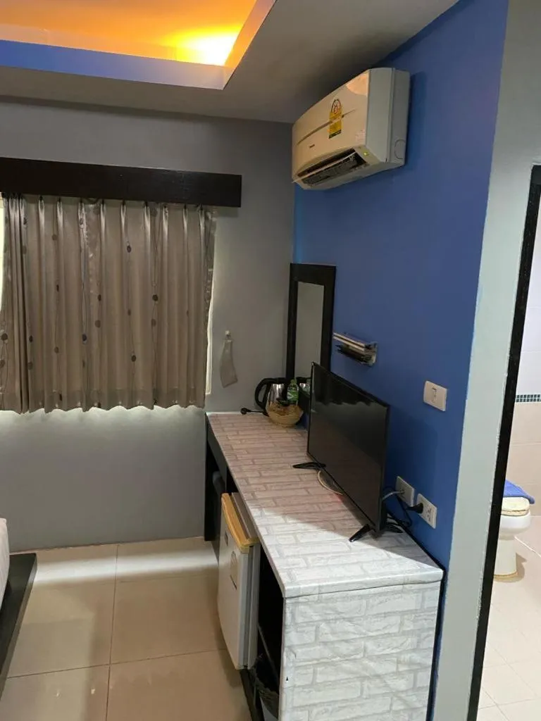 Bed in New Lavender Hotel Patong