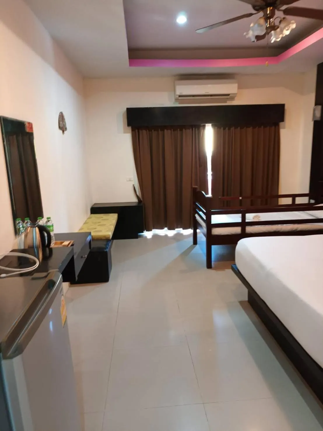 Bed in New Lavender Hotel Patong