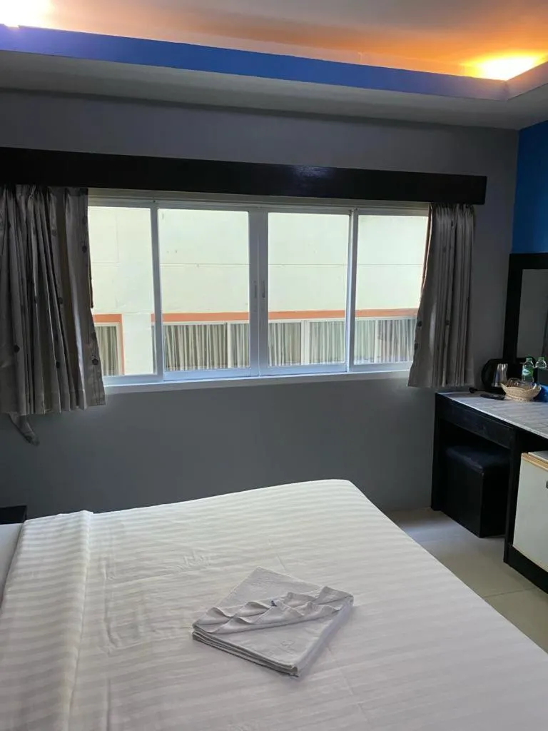 Bed in New Lavender Hotel Patong