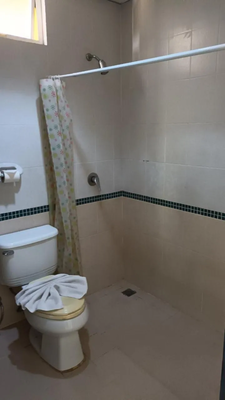 Shower in New Lavender Hotel Patong