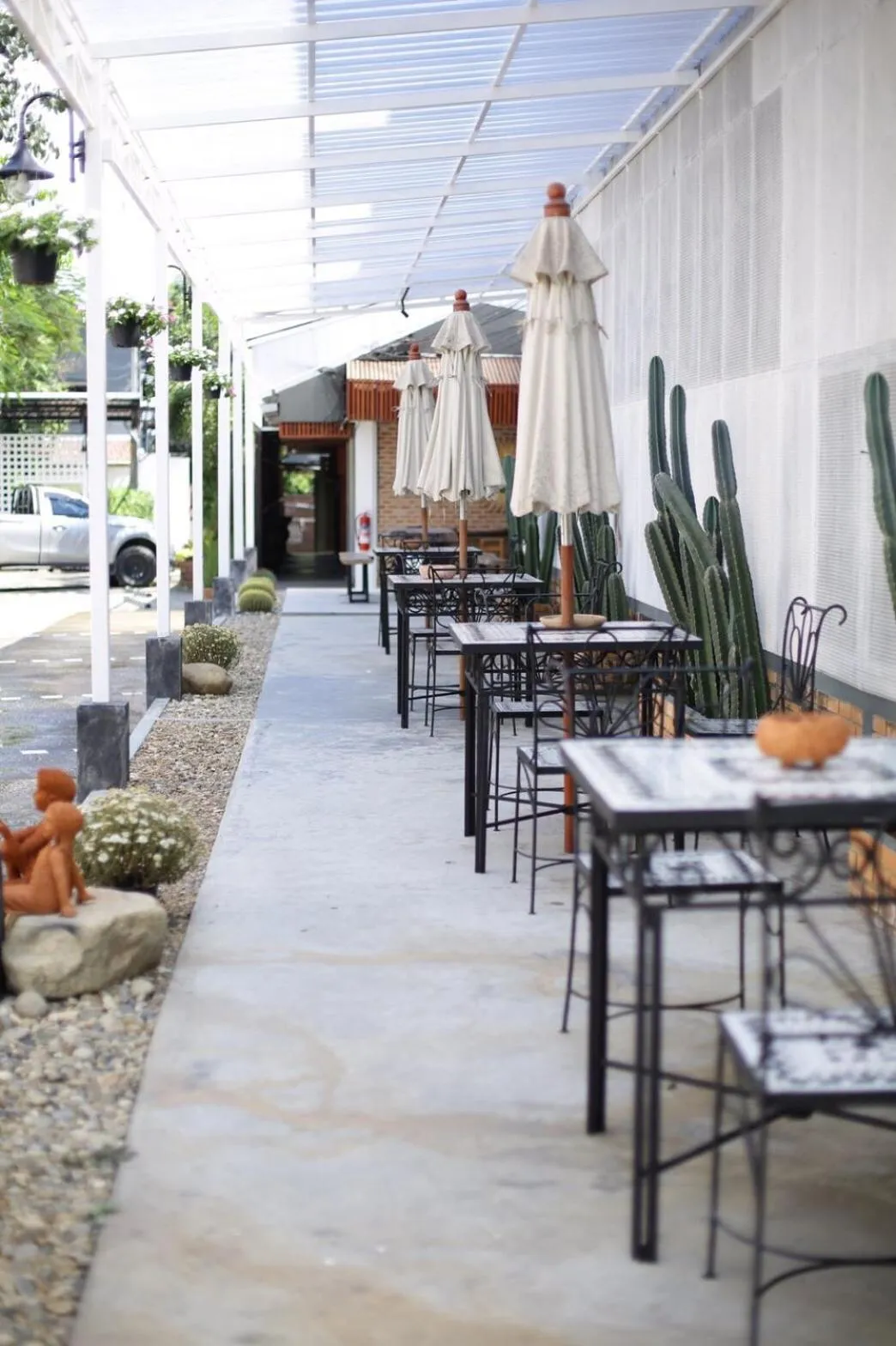 Facade/entrance in First Residence