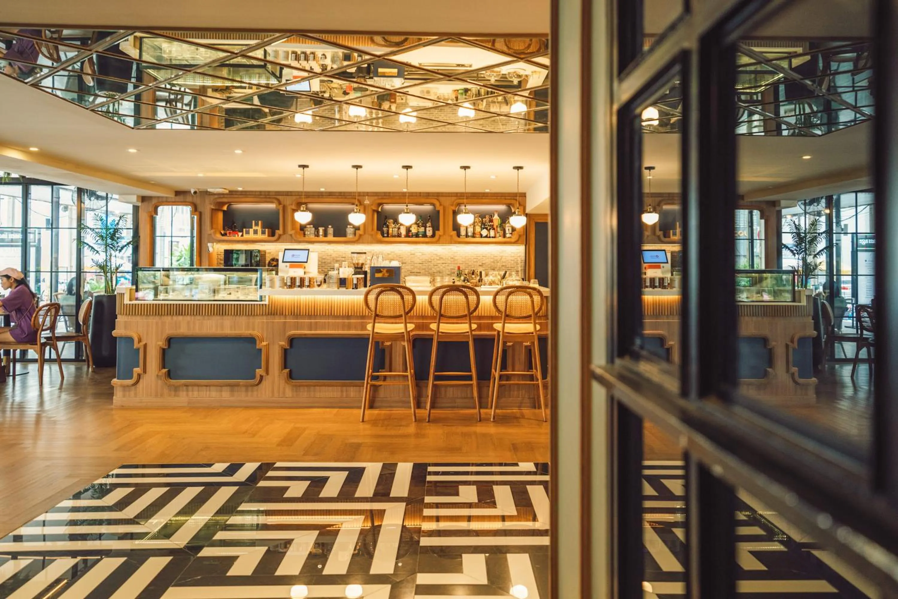 Lobby or reception in THEE Bangkok by TH District "newly renovated"