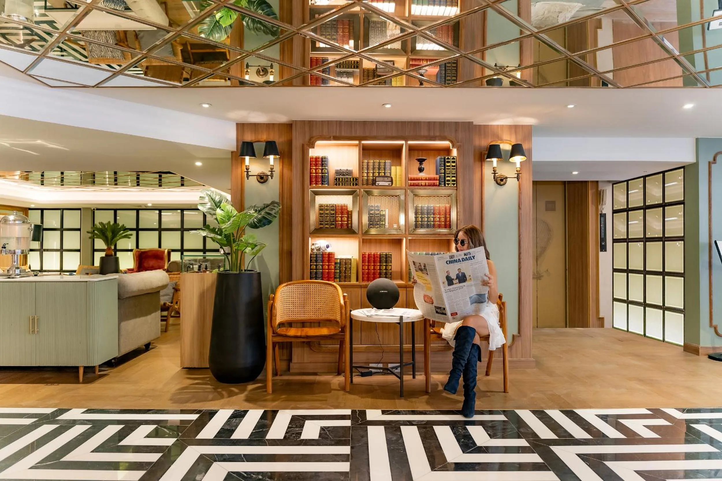 Lobby or reception in THEE Bangkok by TH District "newly renovated"