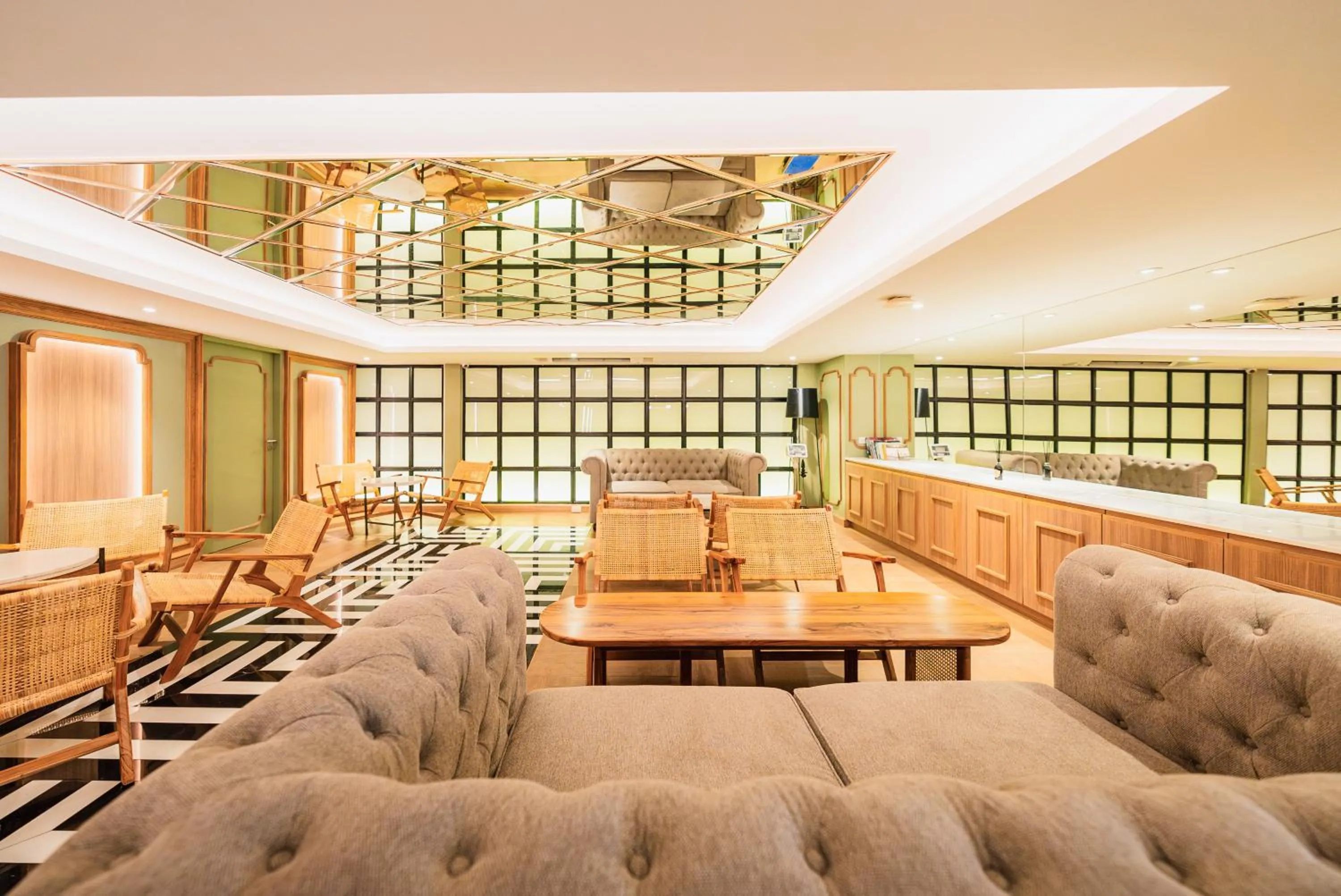 Lobby or reception in THEE Bangkok by TH District "newly renovated"