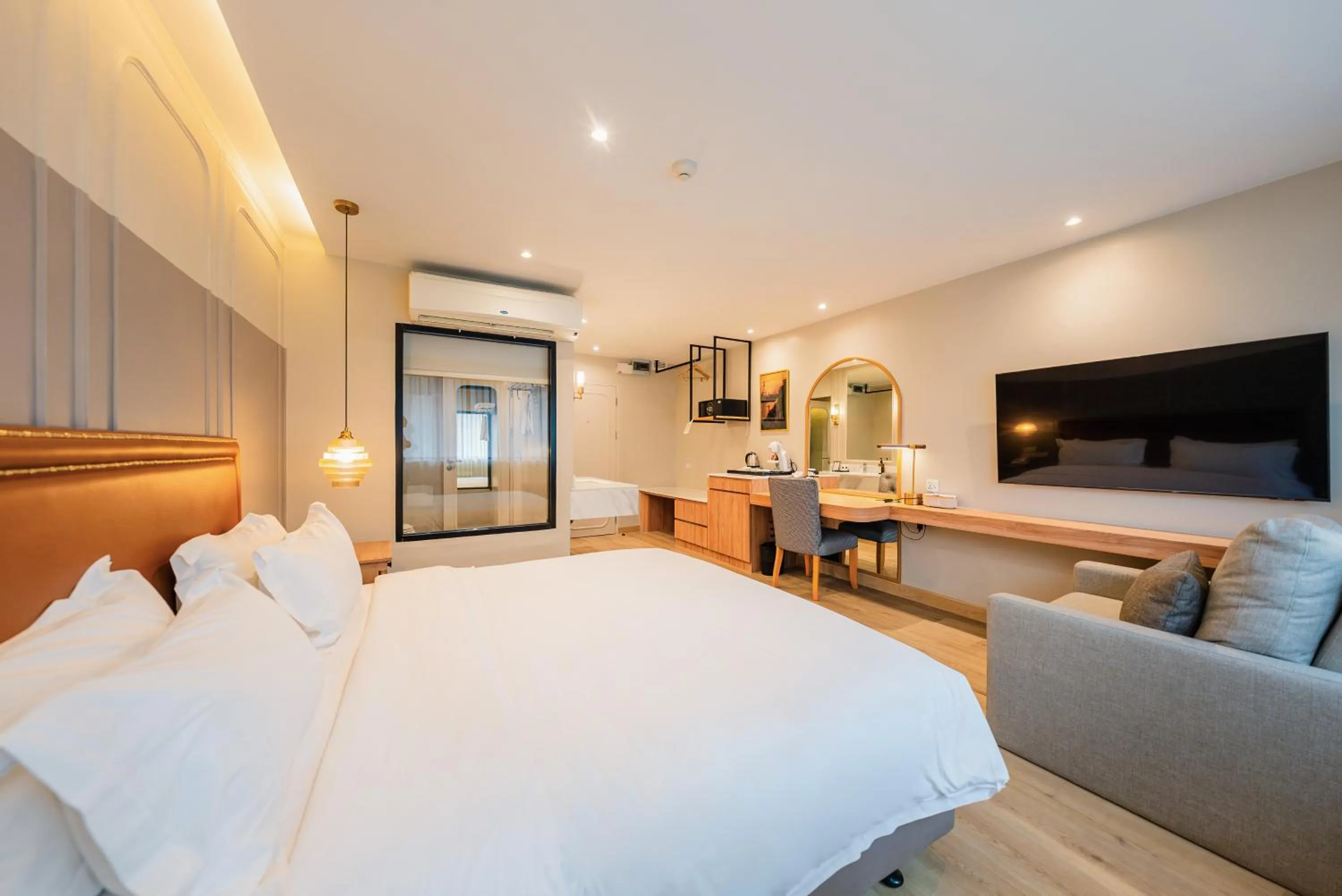 Bed in THEE Bangkok by TH District "newly renovated"