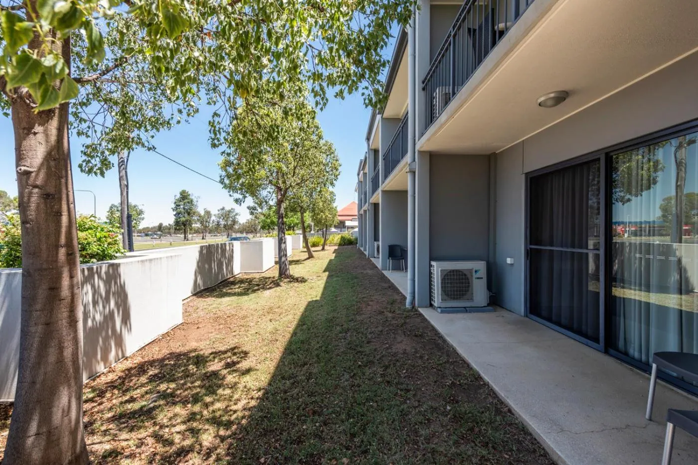 Patio in Royal Motel Miles