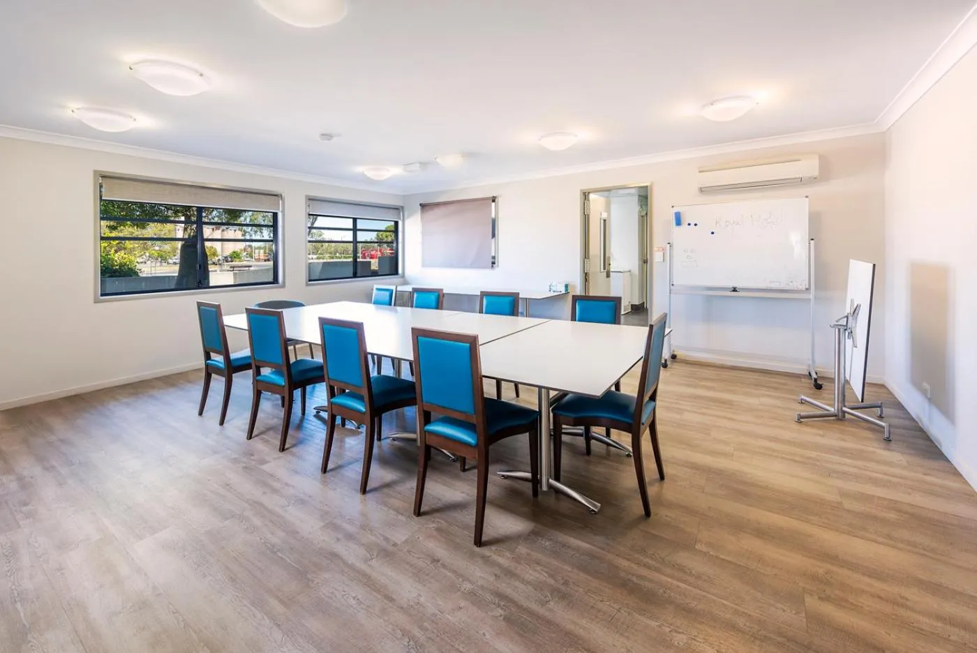 Meeting/conference room in Royal Motel Miles