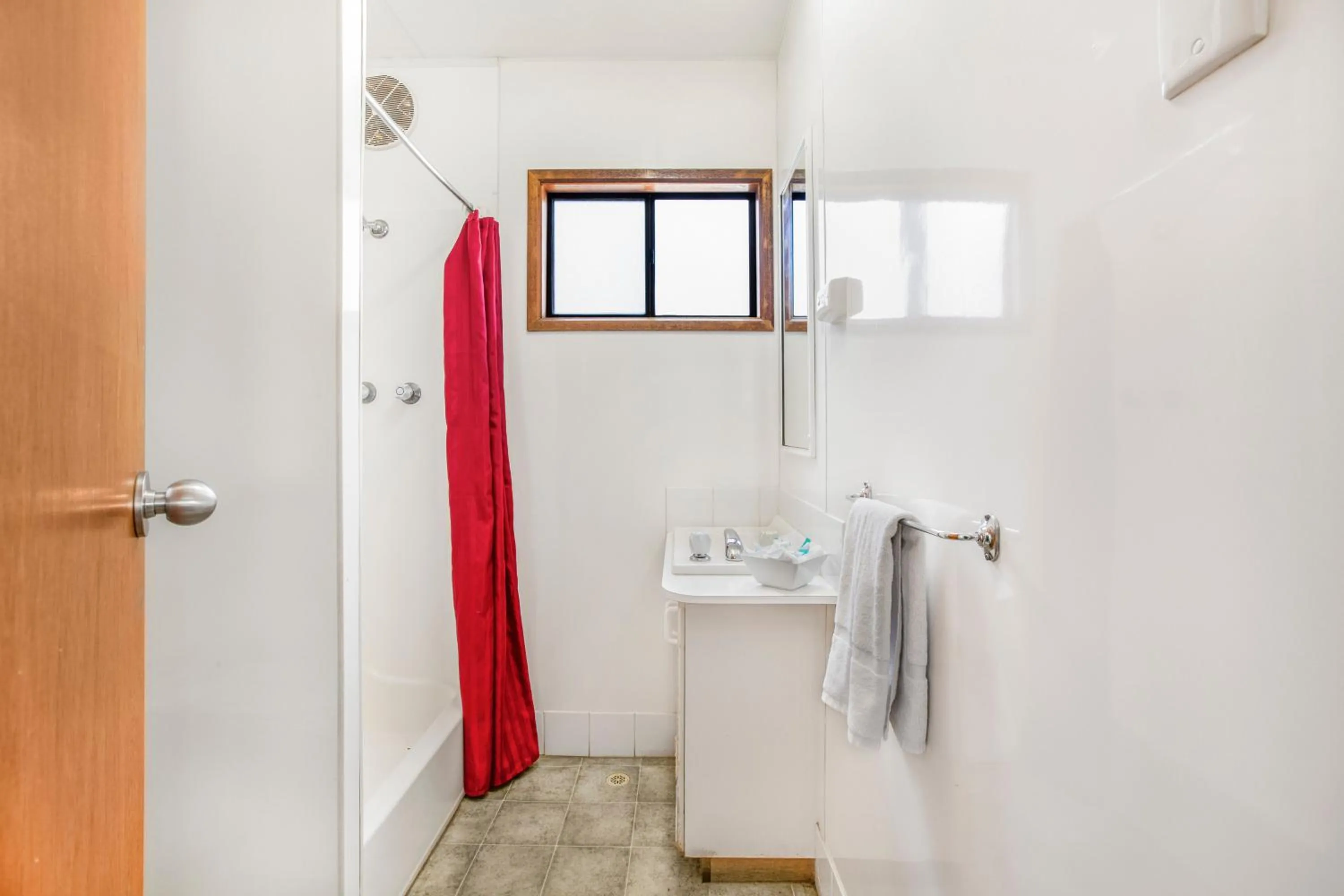 Shower in Breeze Holiday Parks - Halls Gap