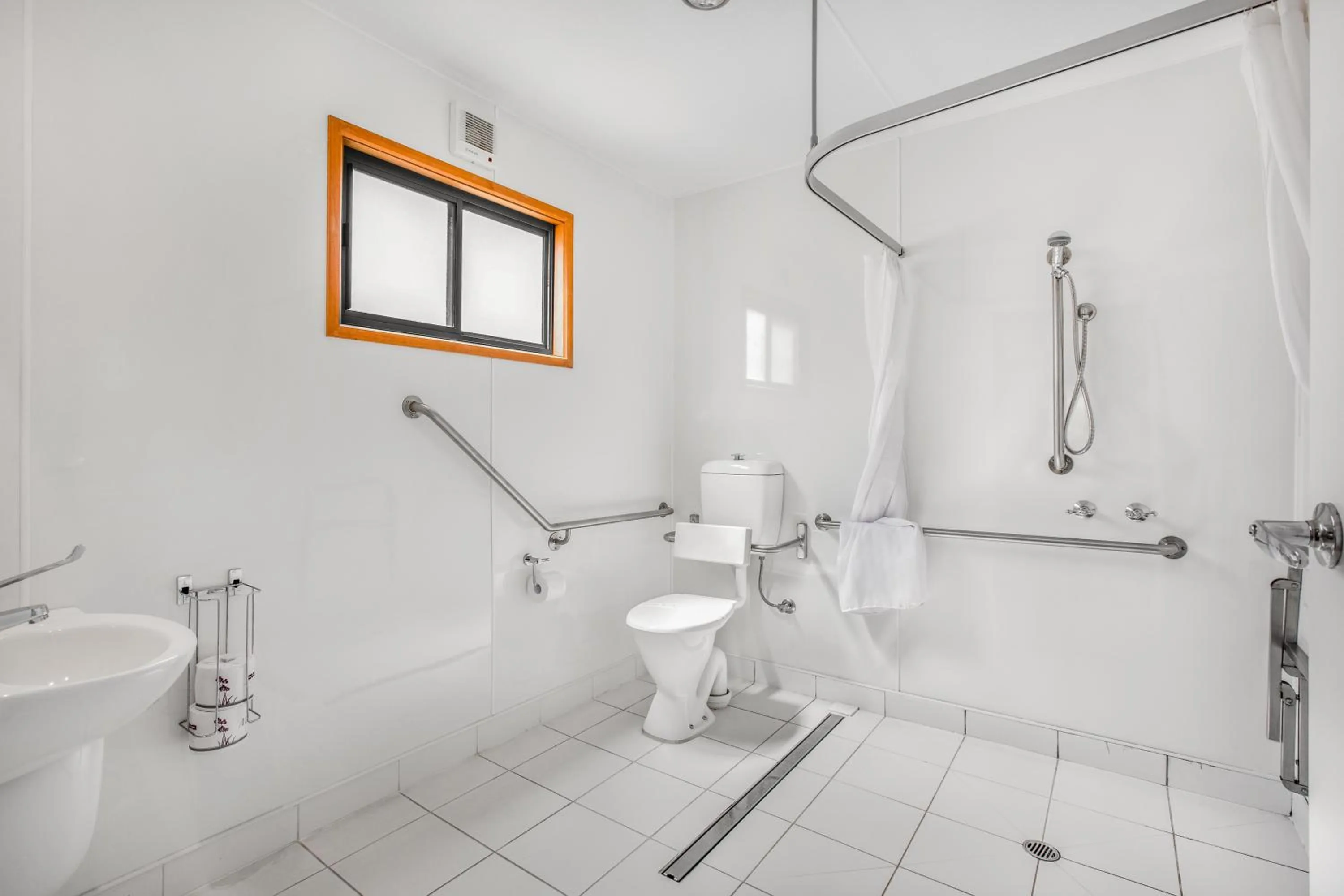 Shower in Breeze Holiday Parks - Halls Gap