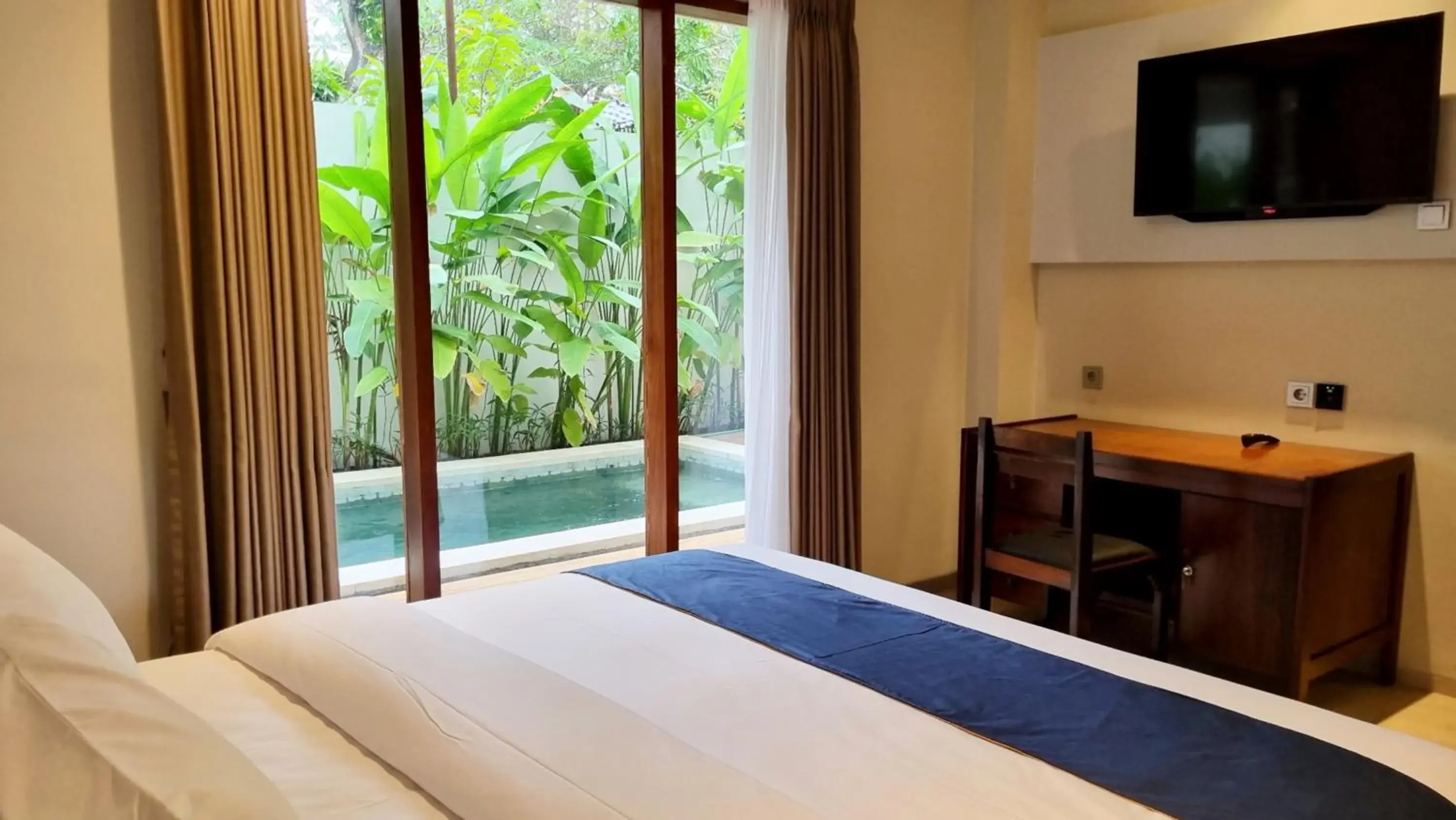 Two Bedroom Suite Pool Access in Omatha Village Two Bedroom Suite Pool Access in Omatha Village