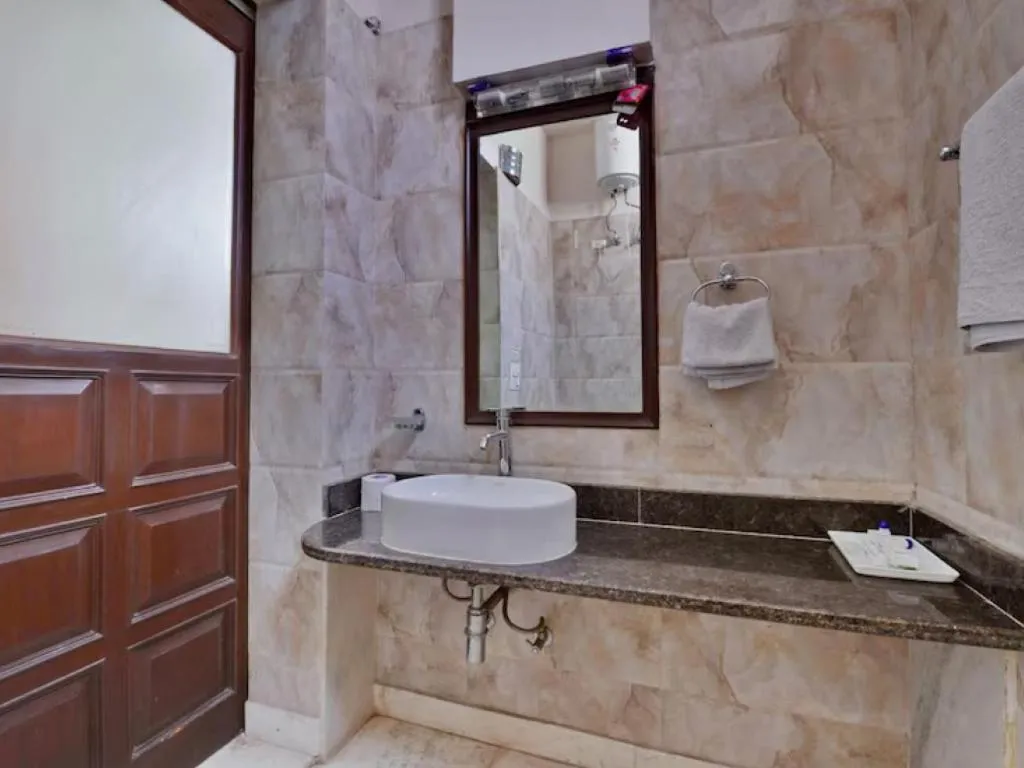 Bathroom in Perch Arbor Suites