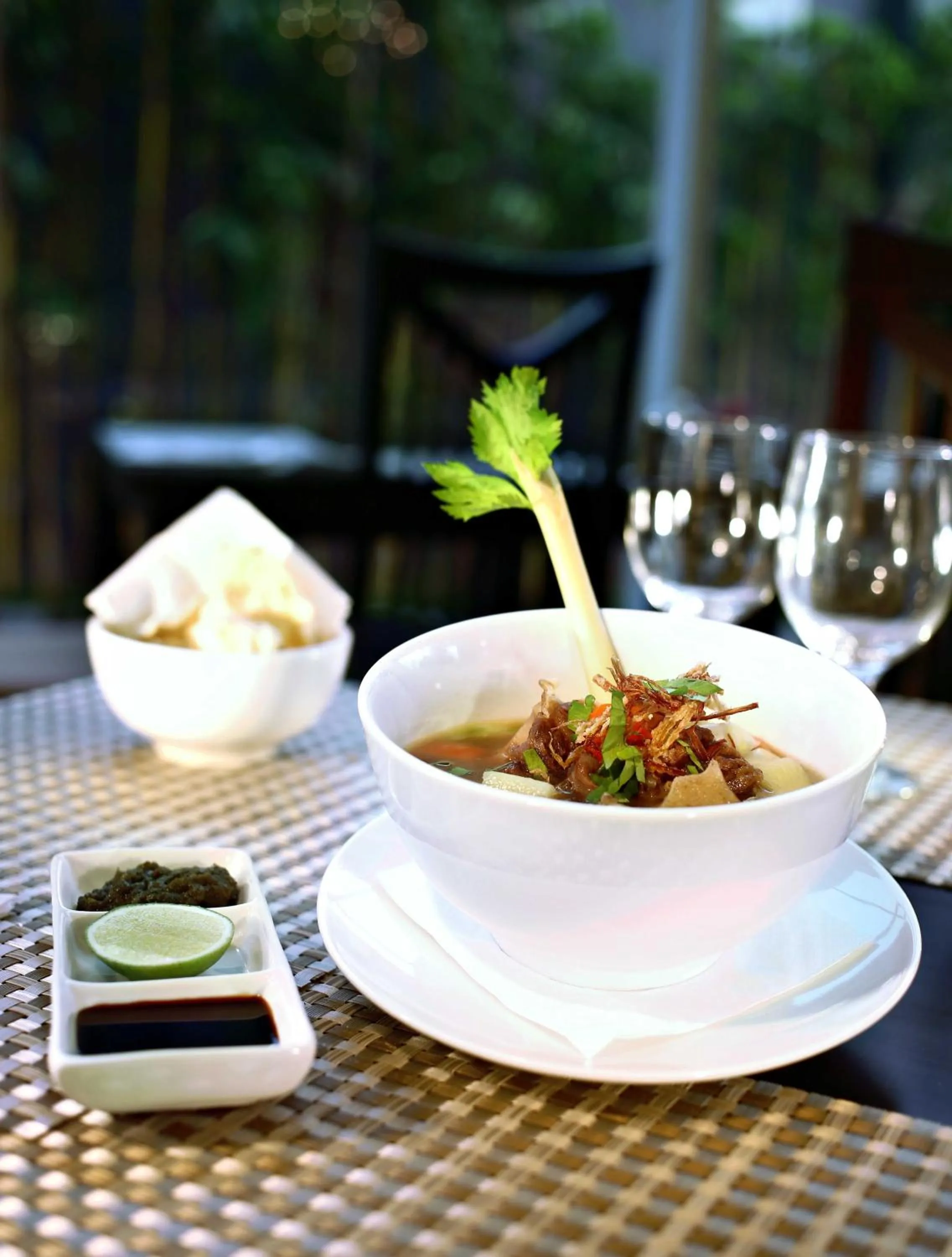 Food and drinks in Quest Hotel Darmo - Surabaya by ASTON