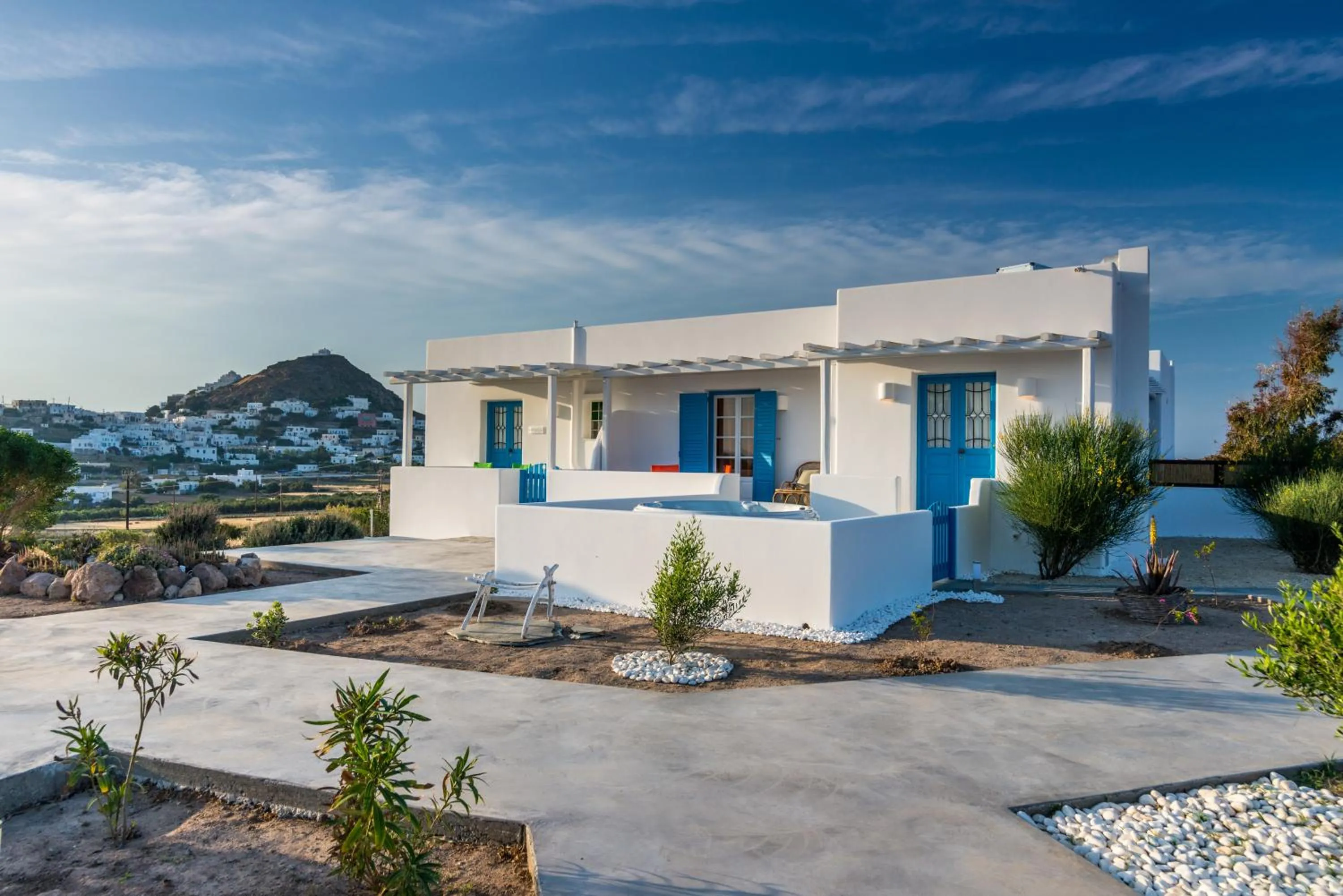 Hot Tub in Eiriana Luxury Suites